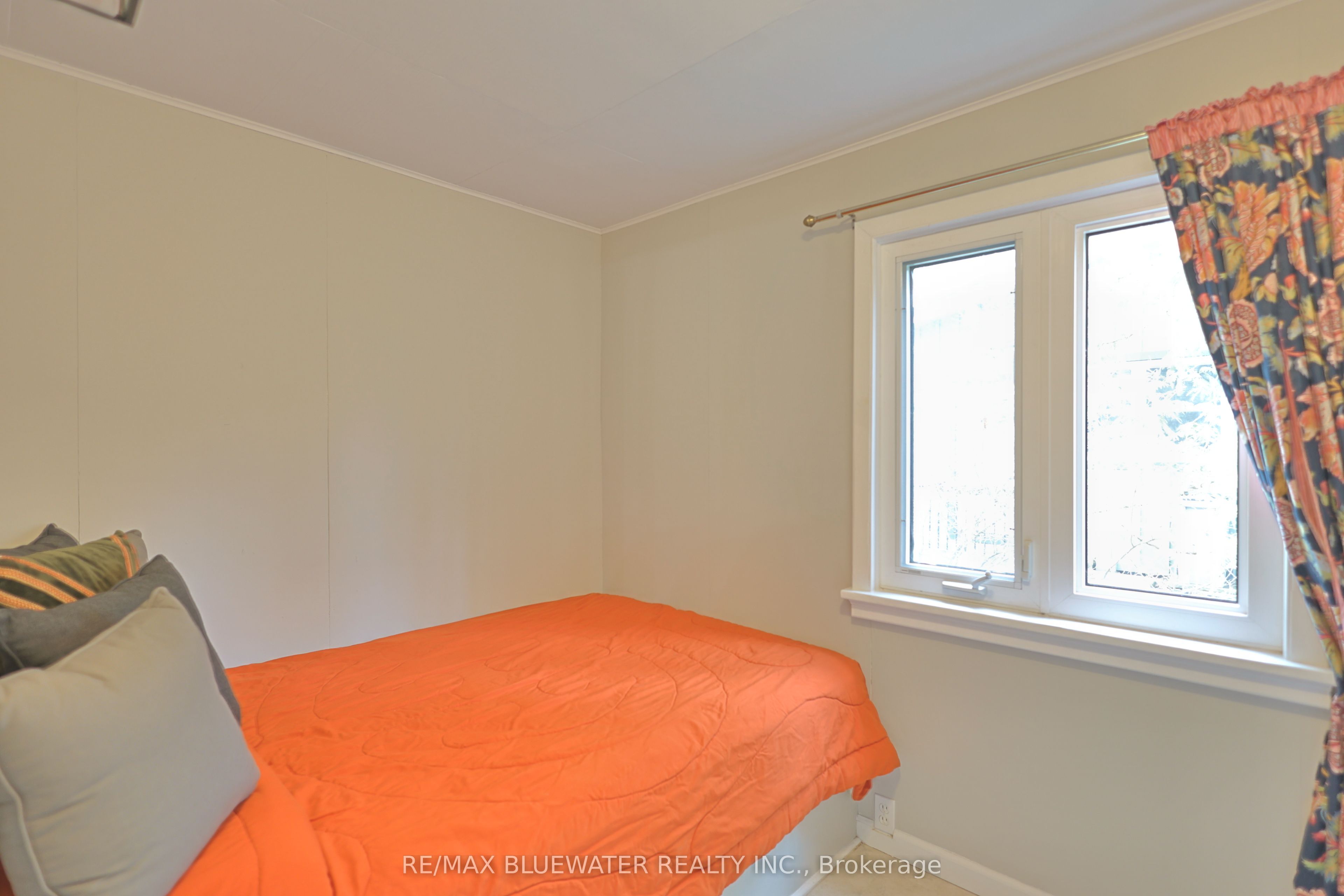 5 Phillip Street Property Photo 37