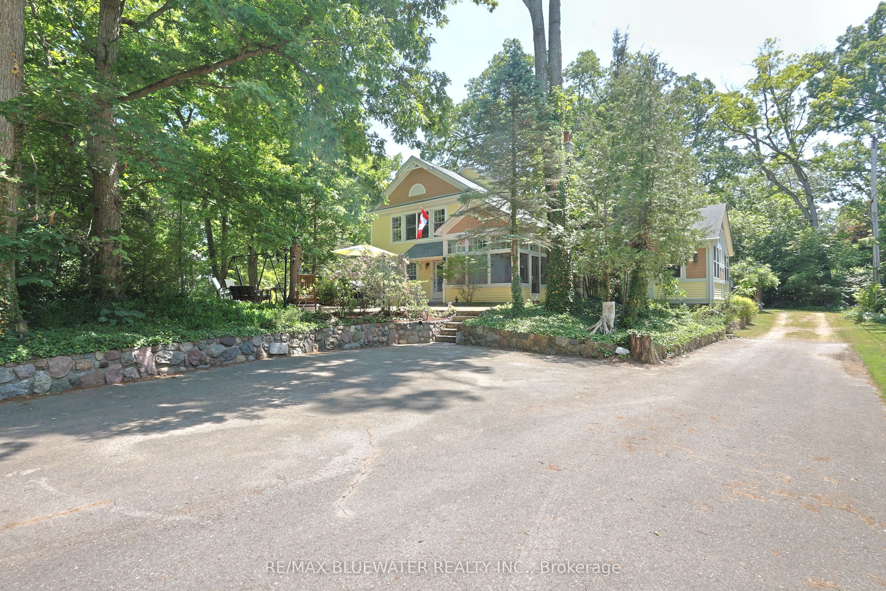 5 Phillip Street Property Photo 48