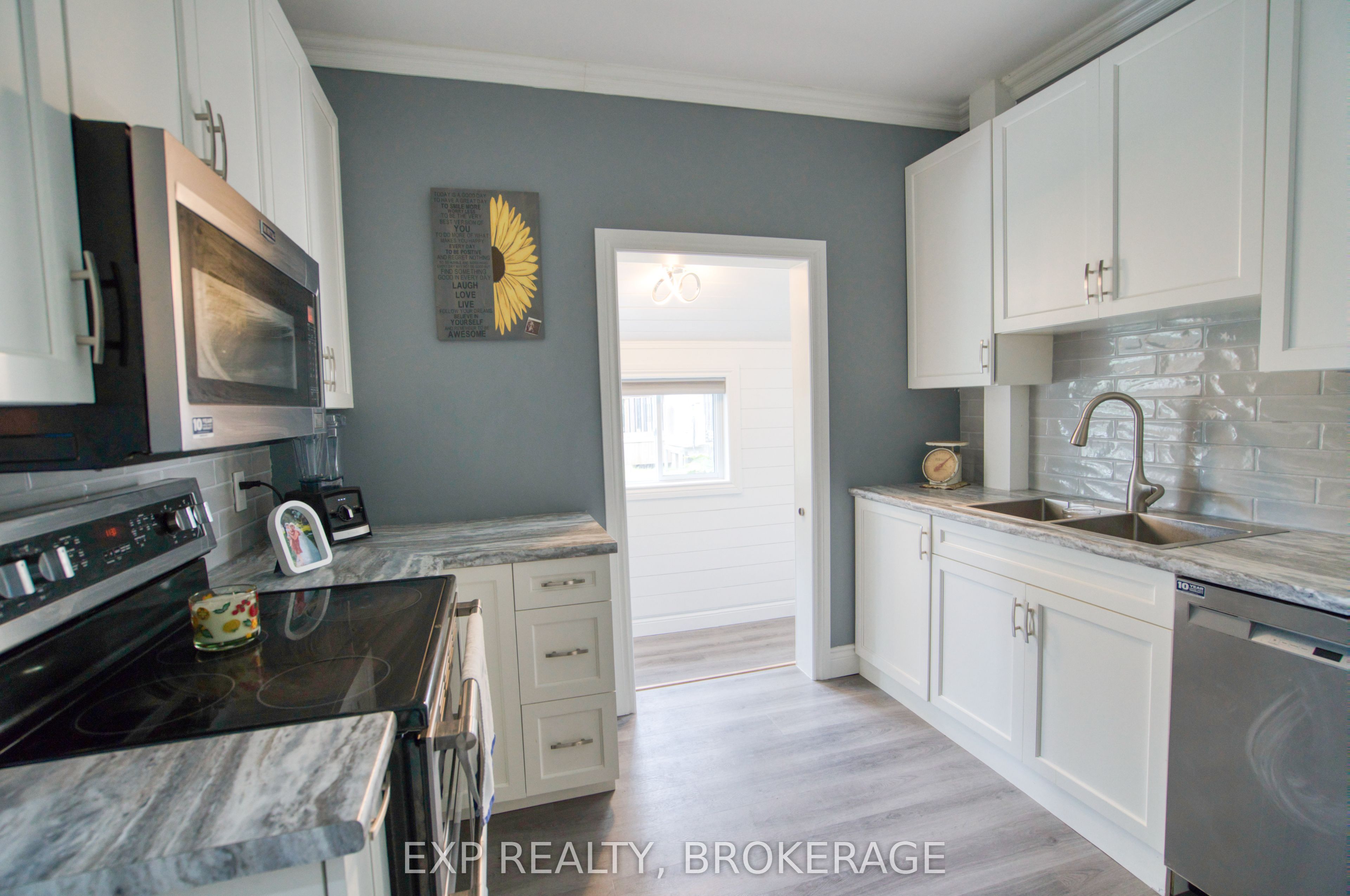 14172 Road 38 Property Photo 6