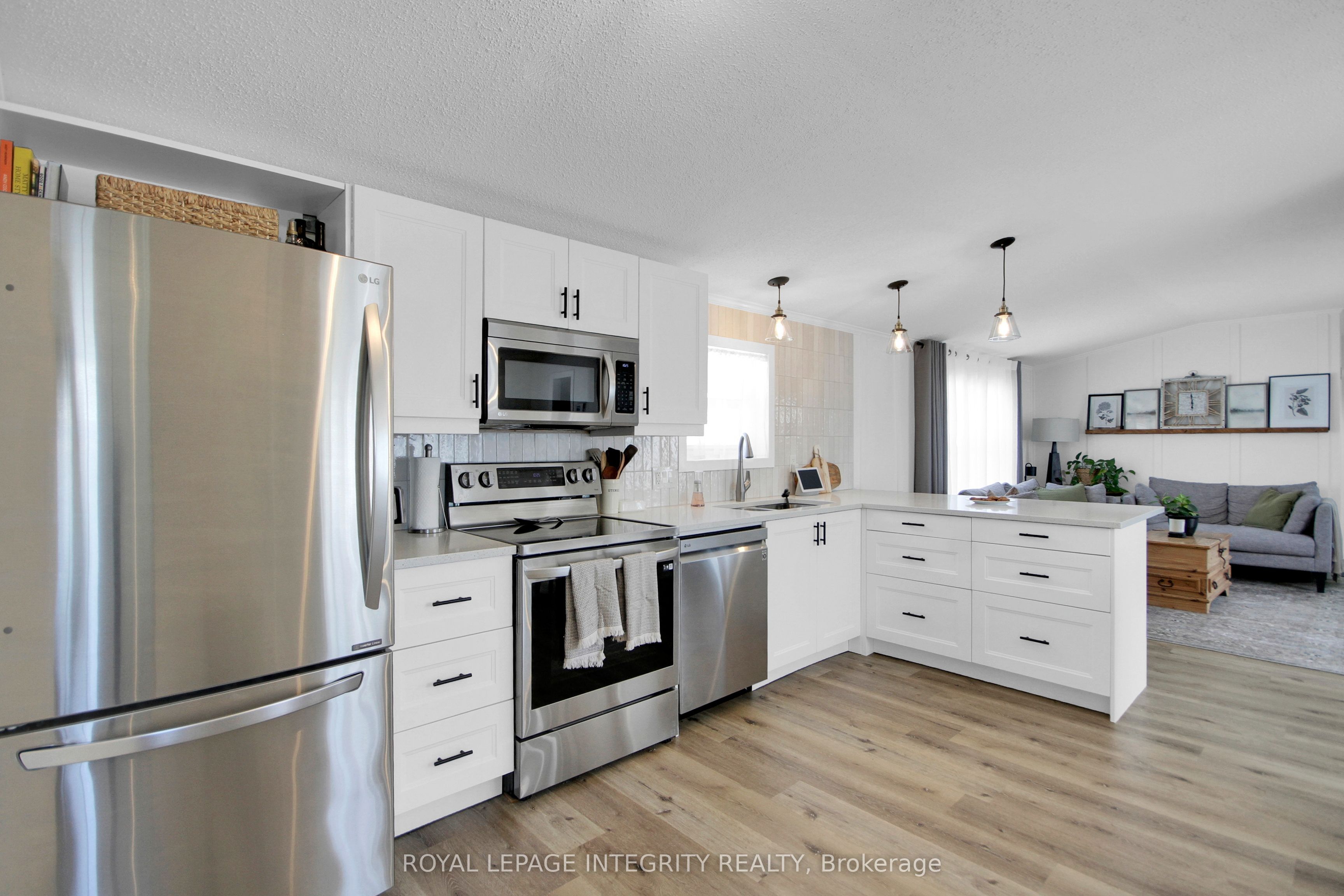 6727 Chris Tierney Private Property Photo 12