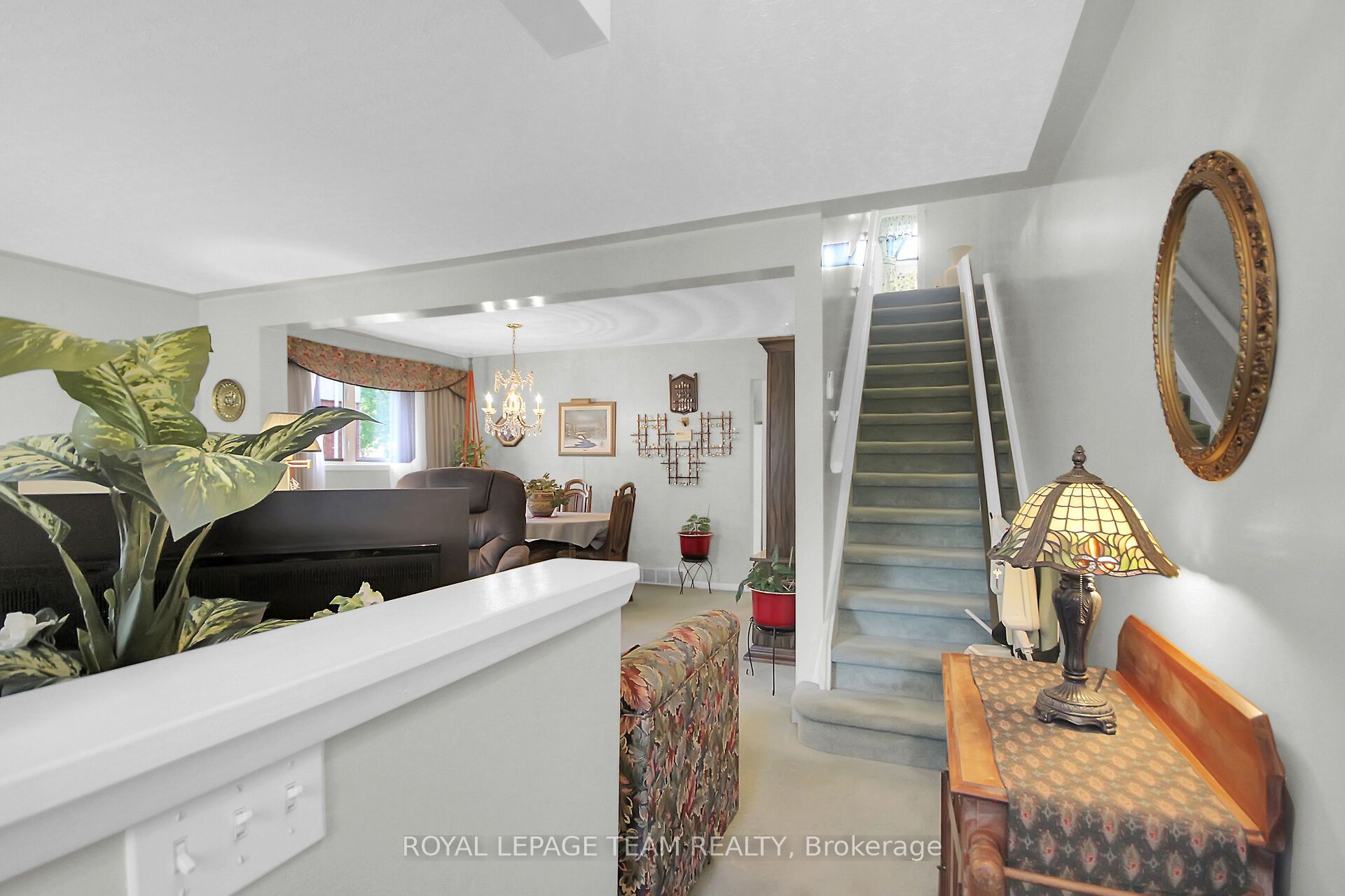 962 Dynes Road Property Photo 16