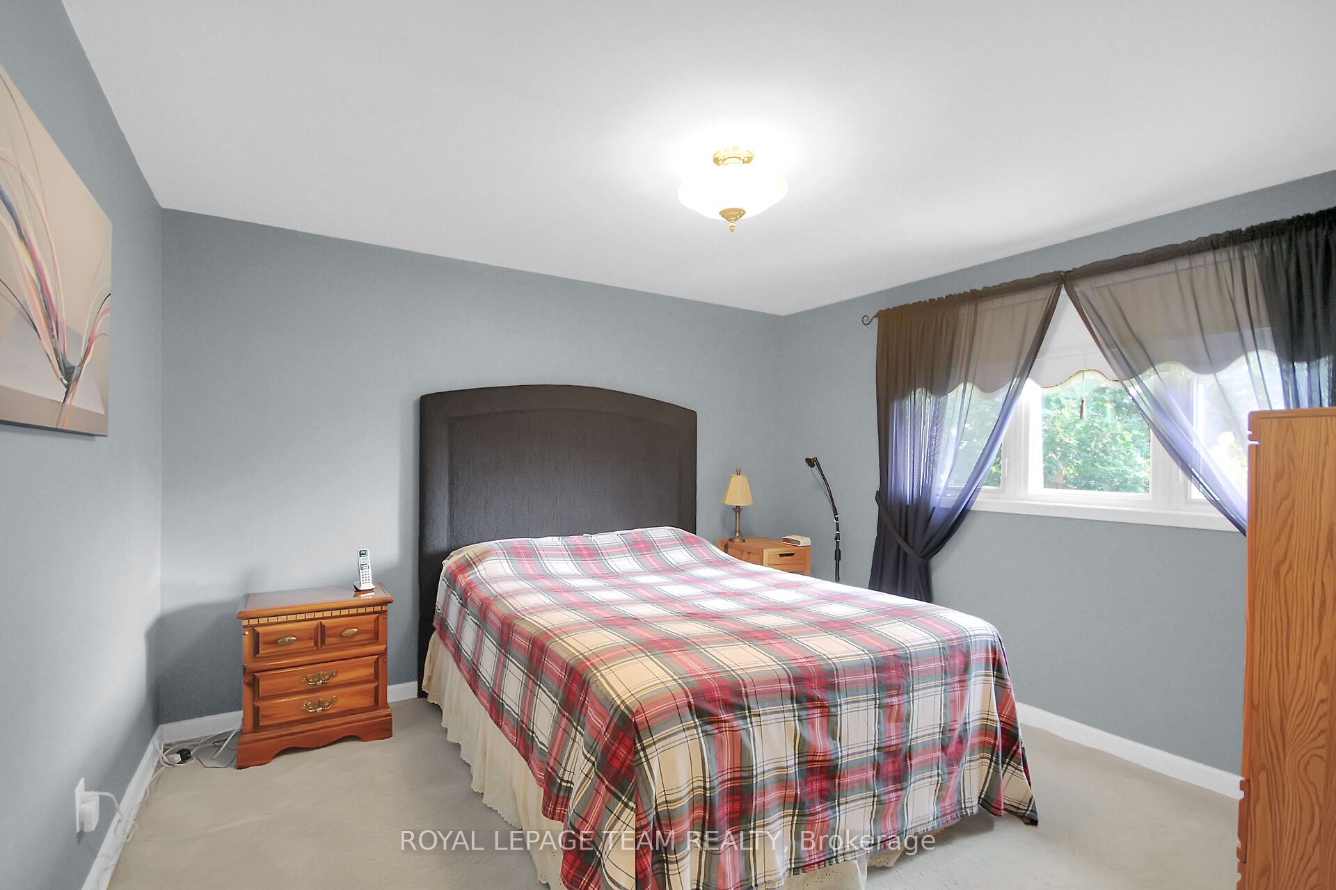 962 Dynes Road Property Photo 18