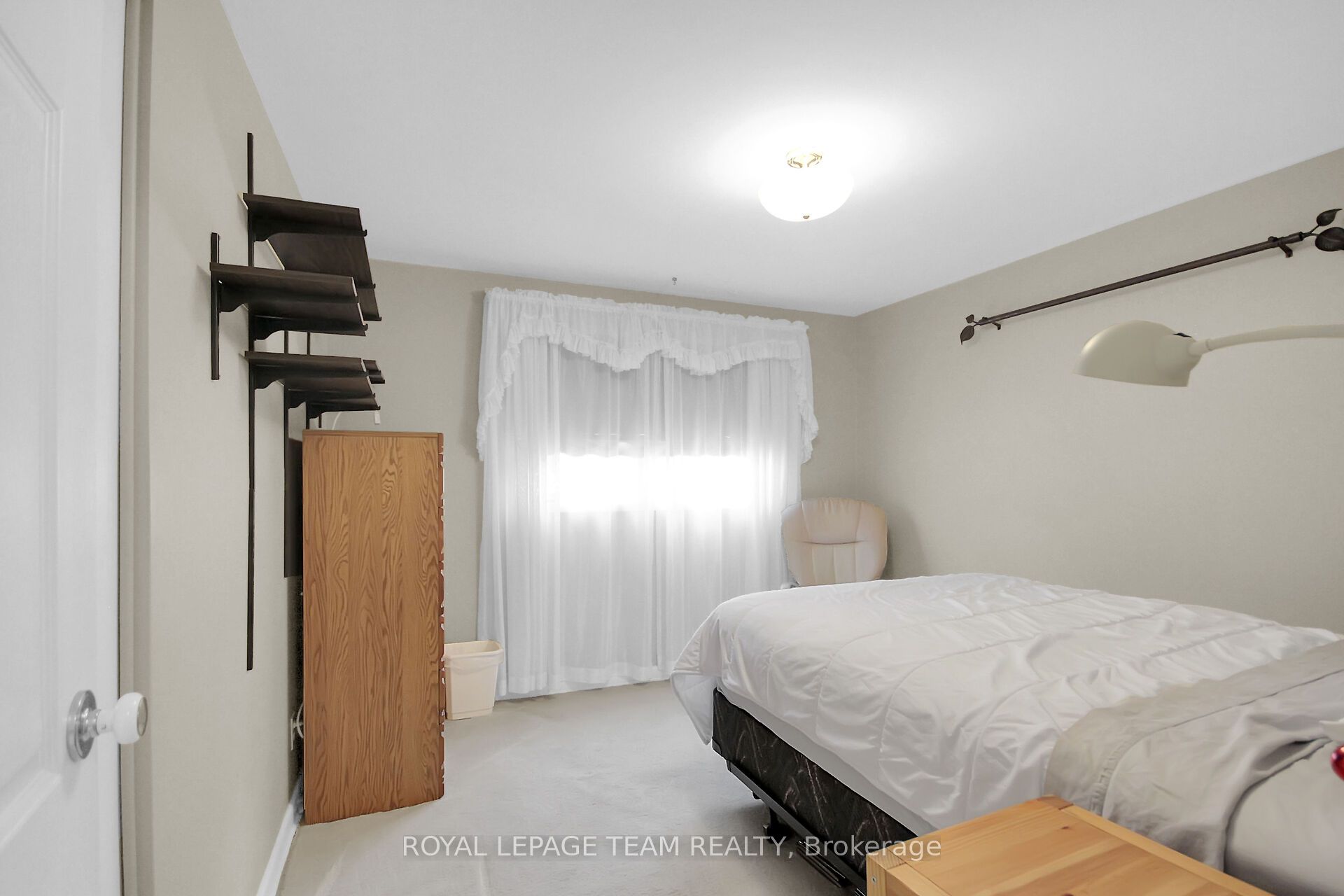 962 Dynes Road Property Photo 21