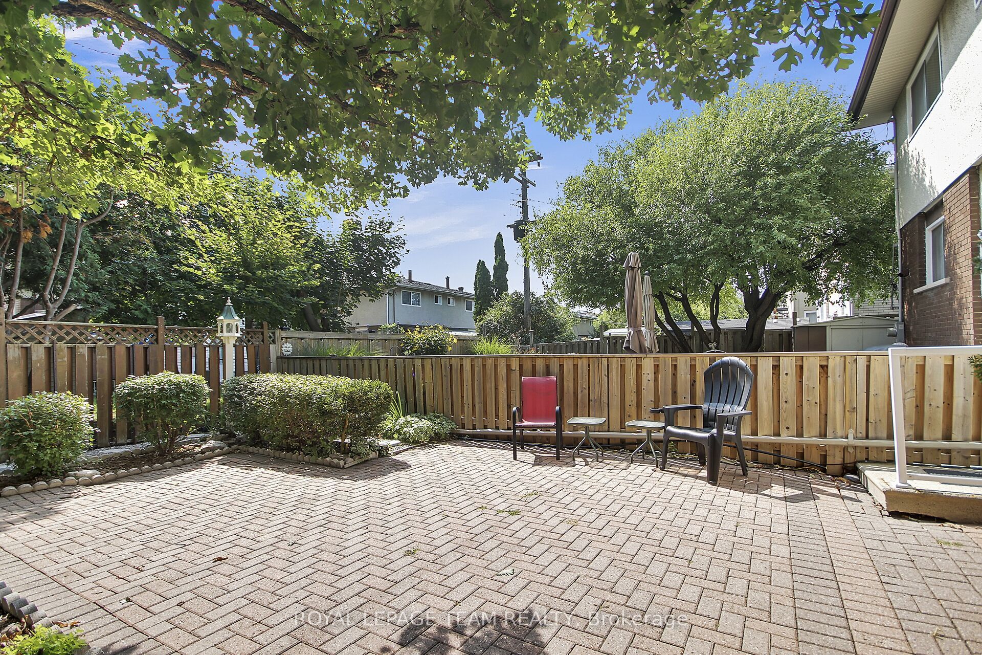 962 Dynes Road Property Photo 26