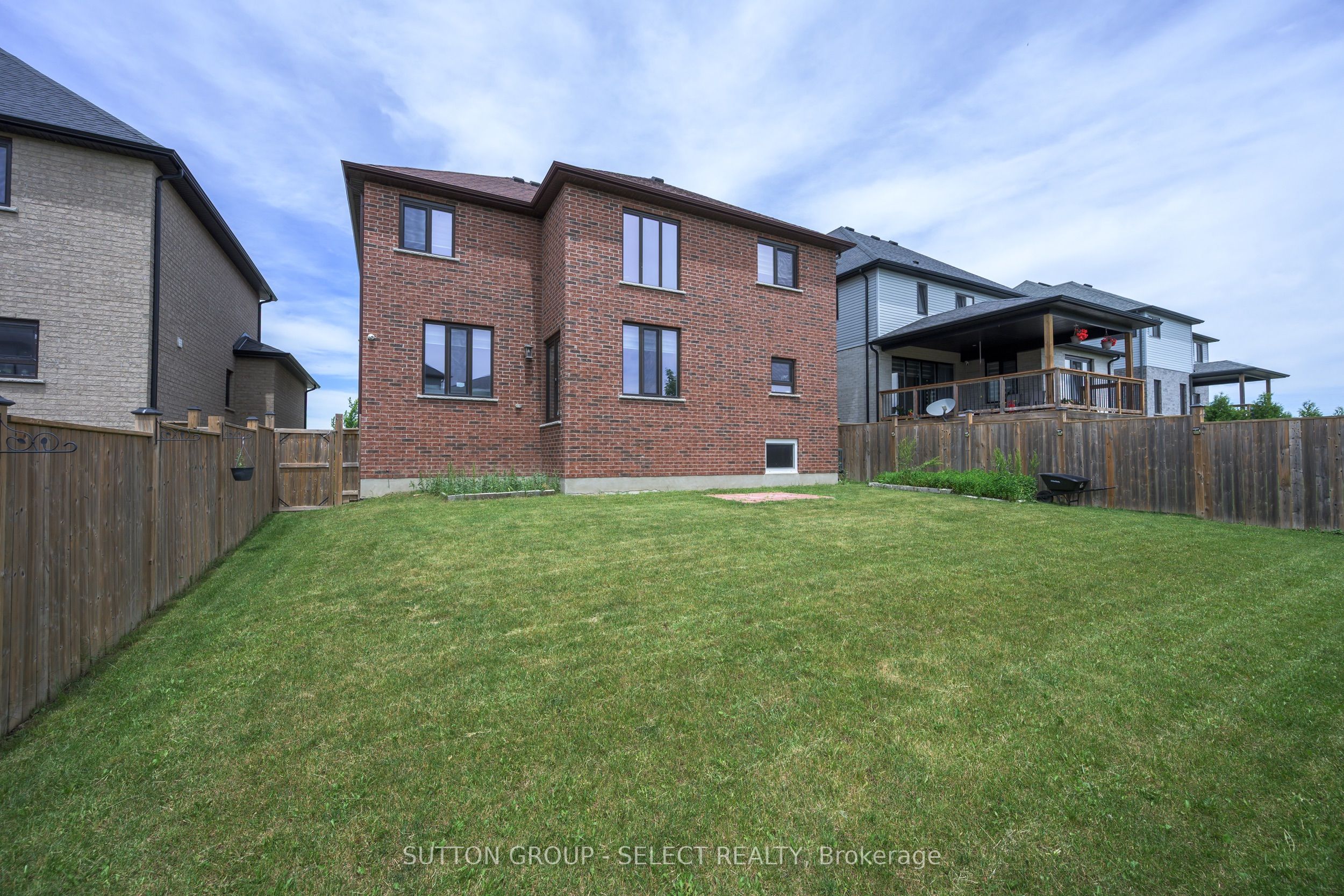 801 Superior Drive Property Photo 37