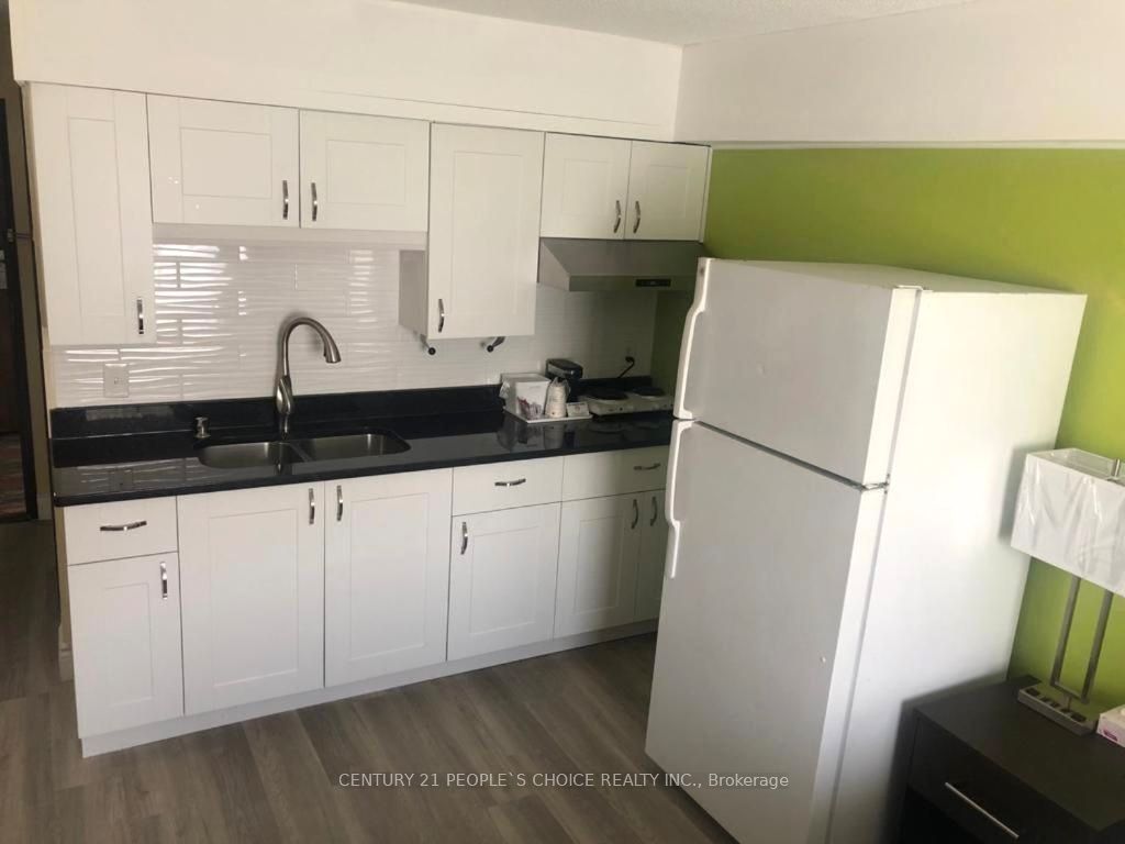 76 Mcnaughton Avenue Property Photo 8
