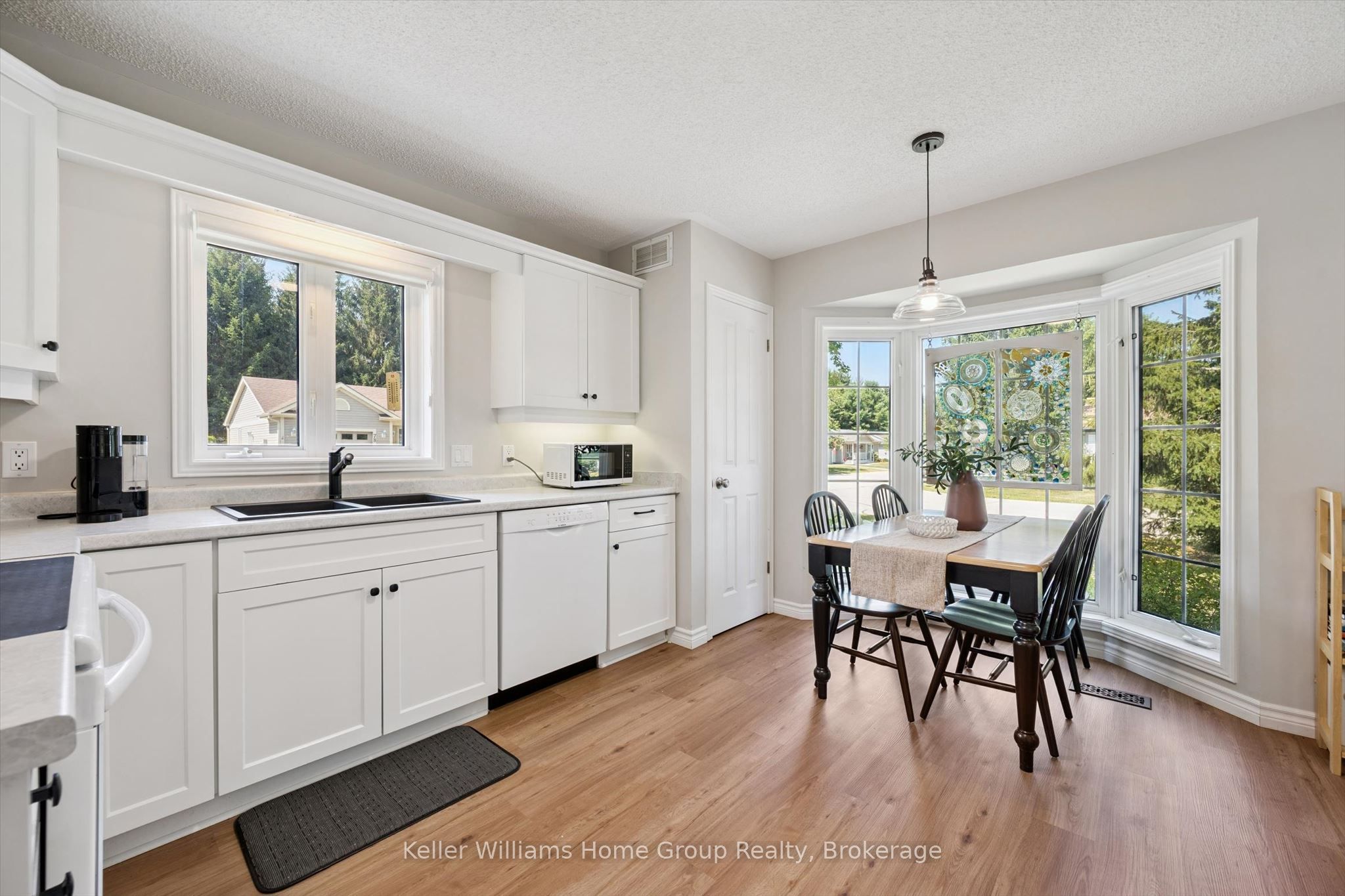 136 Bristlecone Crescent Property Photo 8