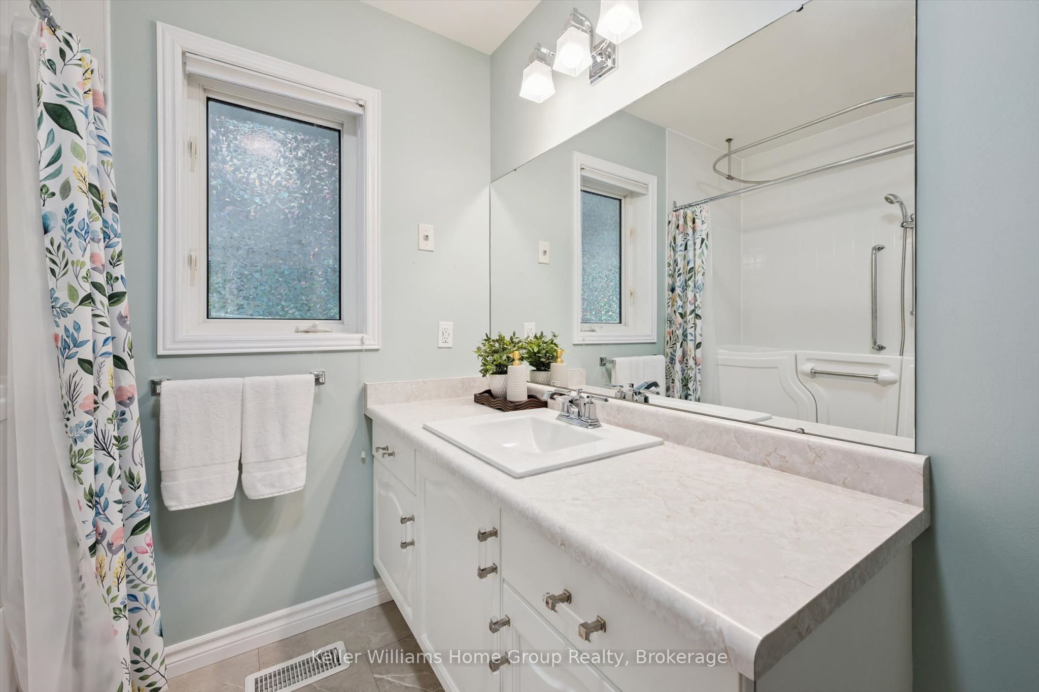 136 Bristlecone Crescent Property Photo 25