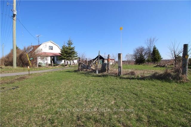 772789 Highway 10 Highway Property Photo 8