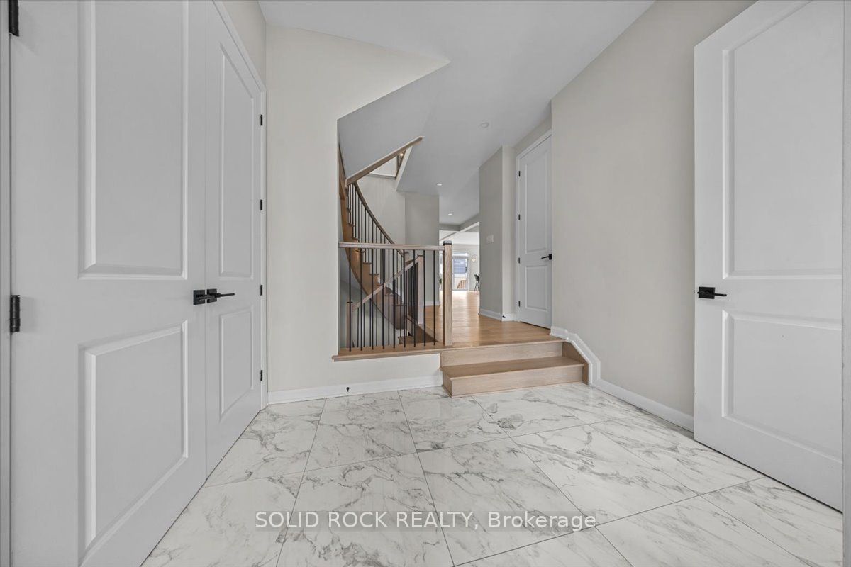 74 Ascari Road Property Photo 5