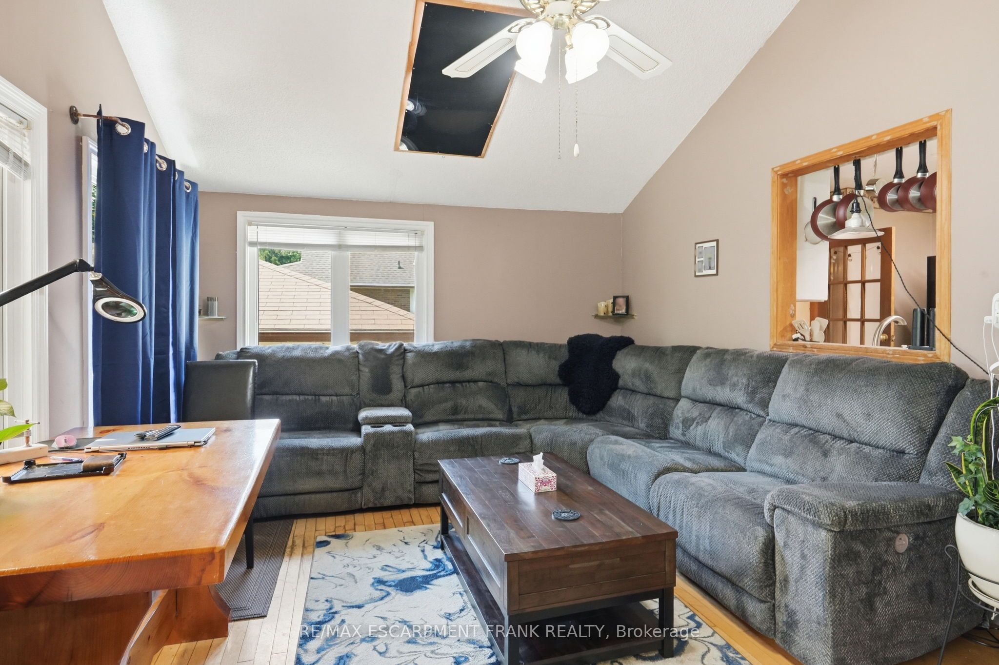 589 Glover Road Property Photo 8