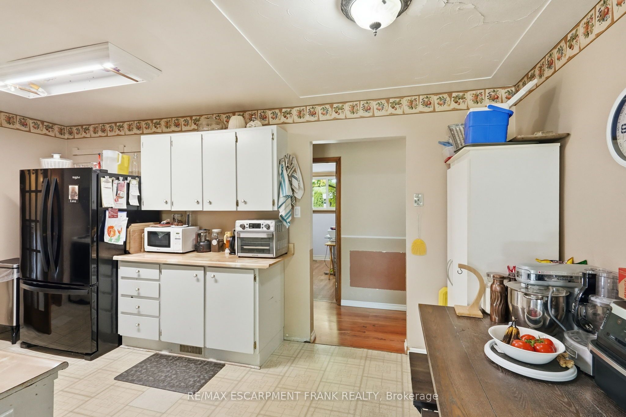 589 Glover Road Property Photo 10