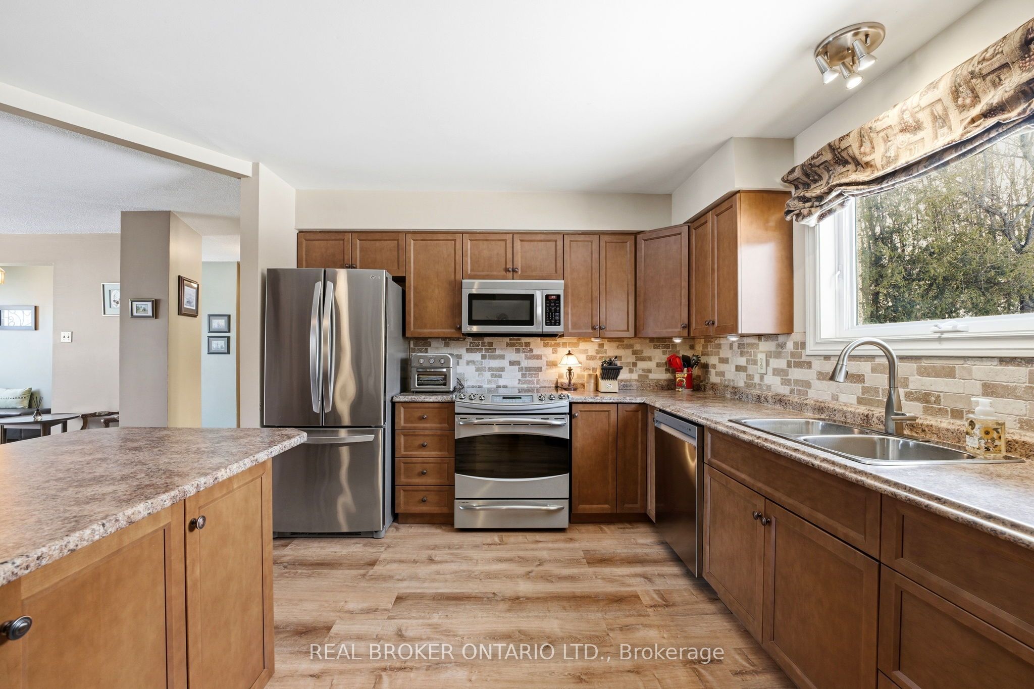 109 Highview Drive Property Photo 9