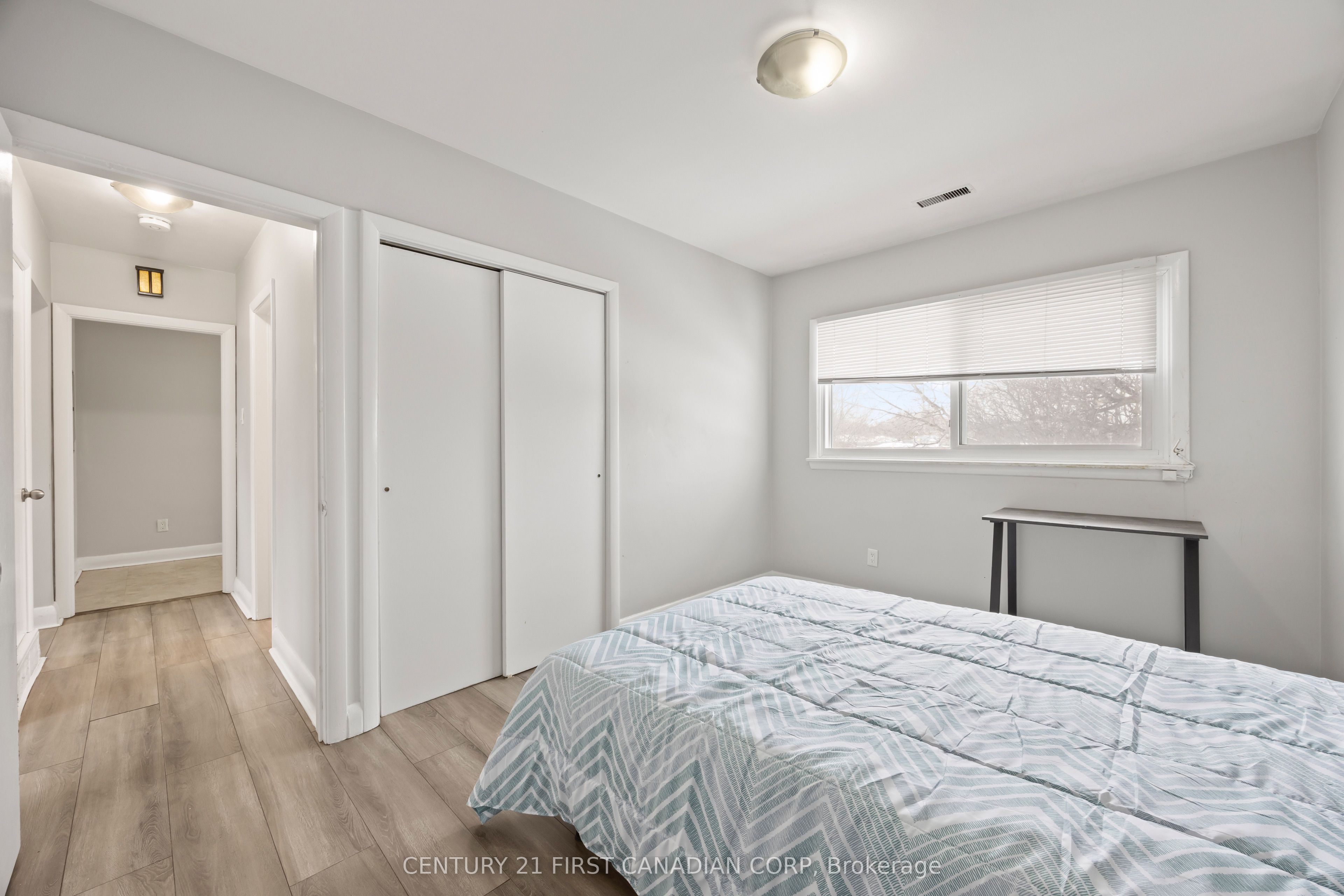 664 Cheapside Street Property Photo 6