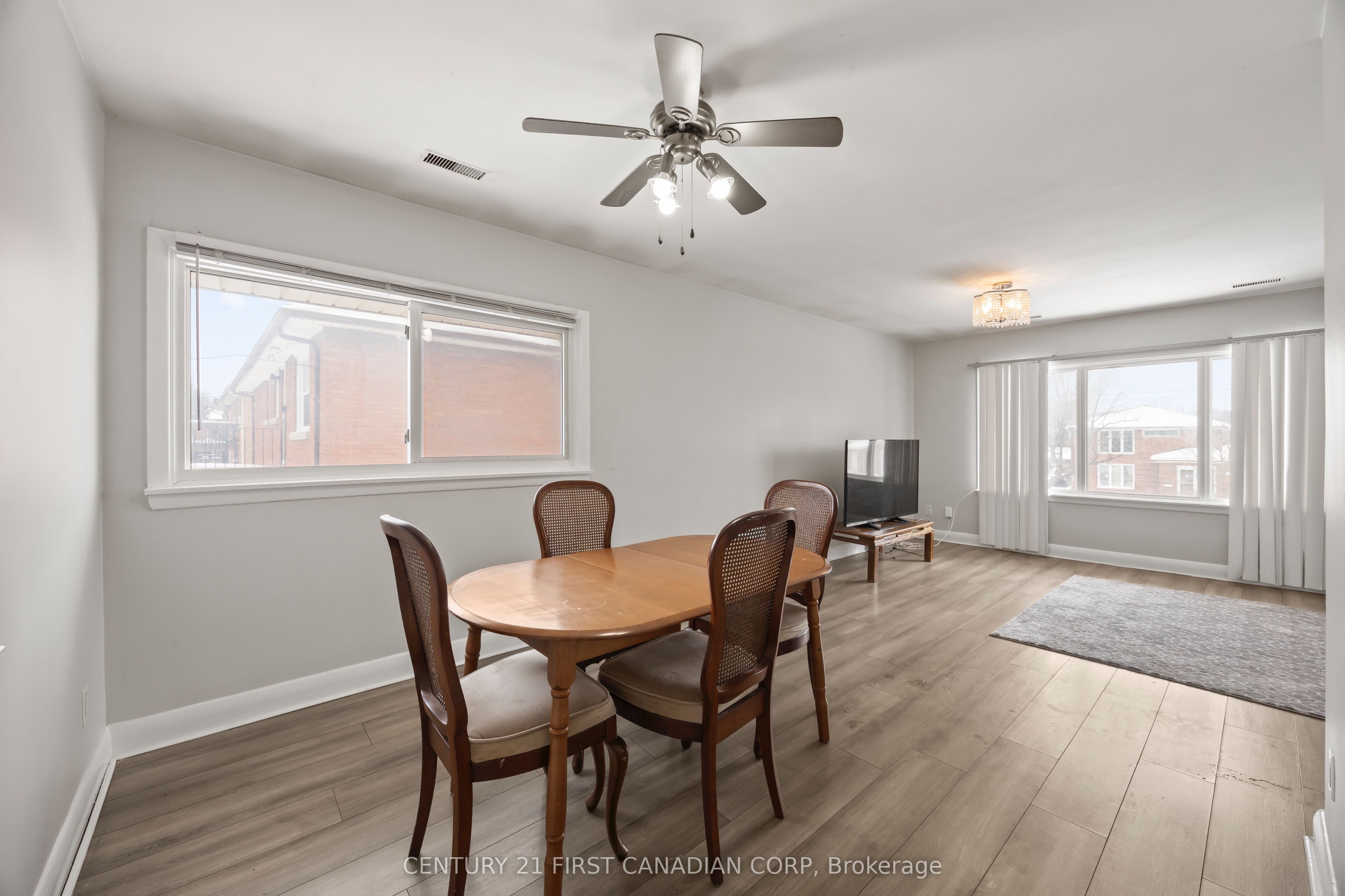 664 Cheapside Street Property Photo 12