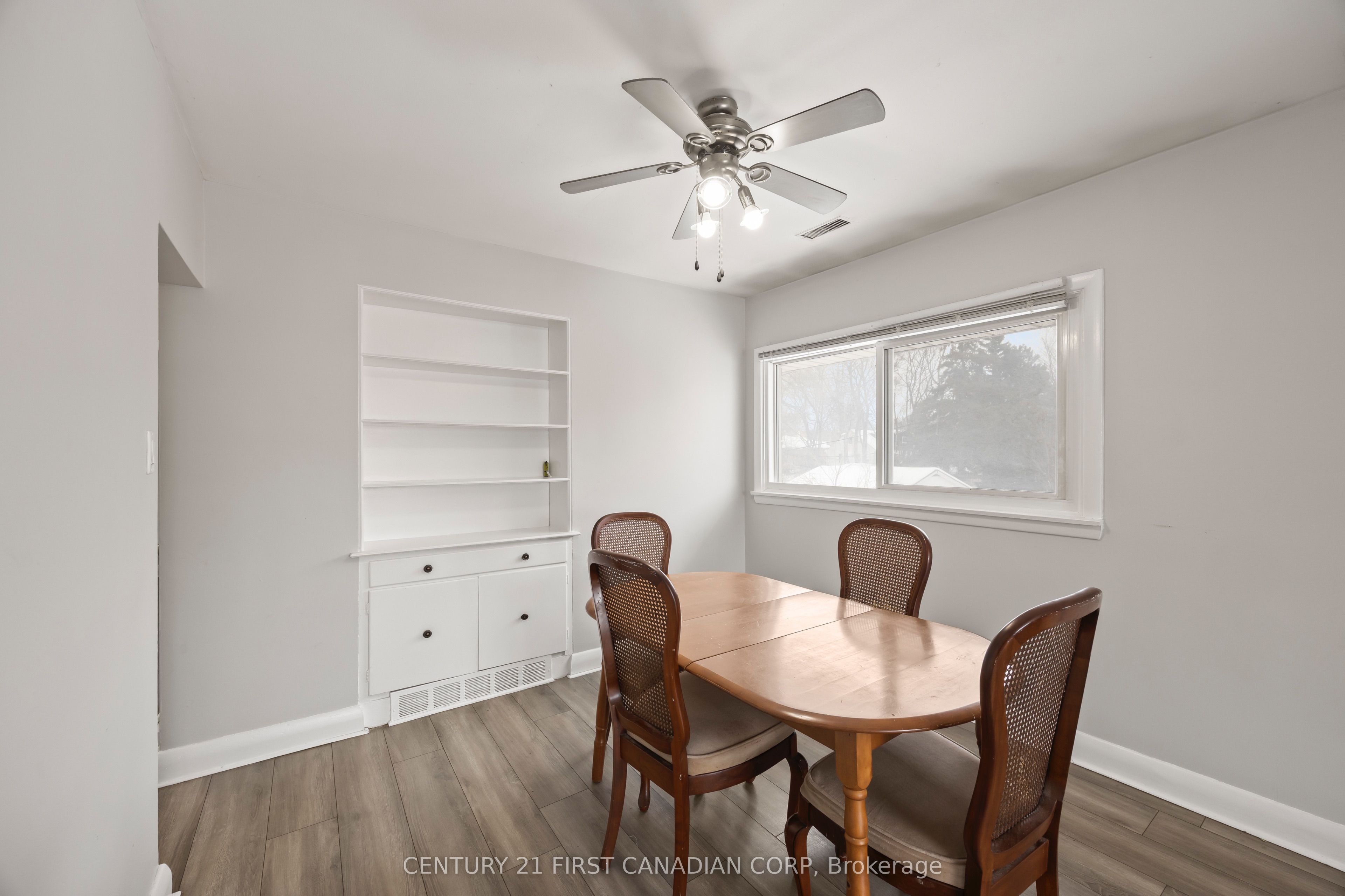 664 Cheapside Street Property Photo 14