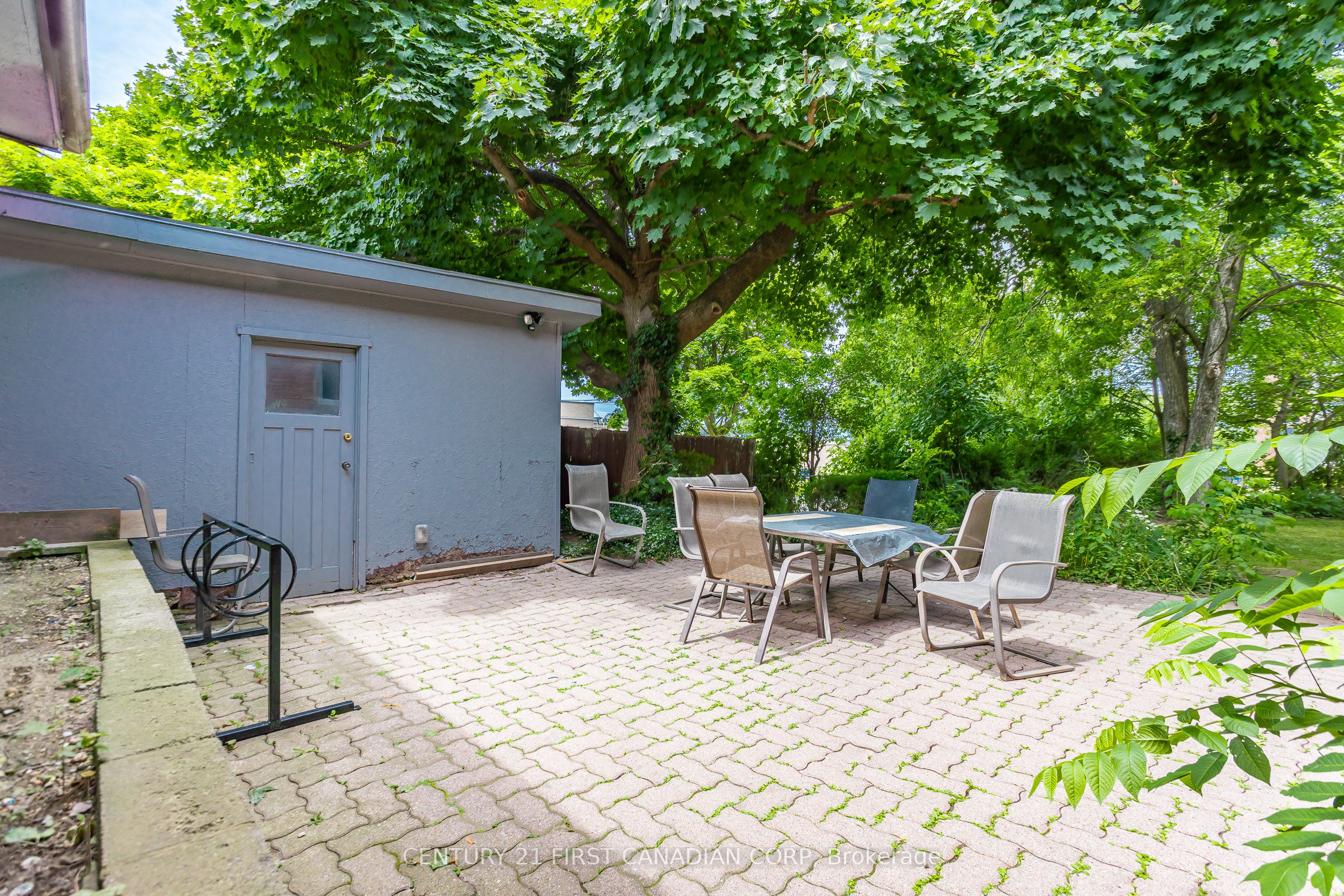 664 Cheapside Street Property Photo 25