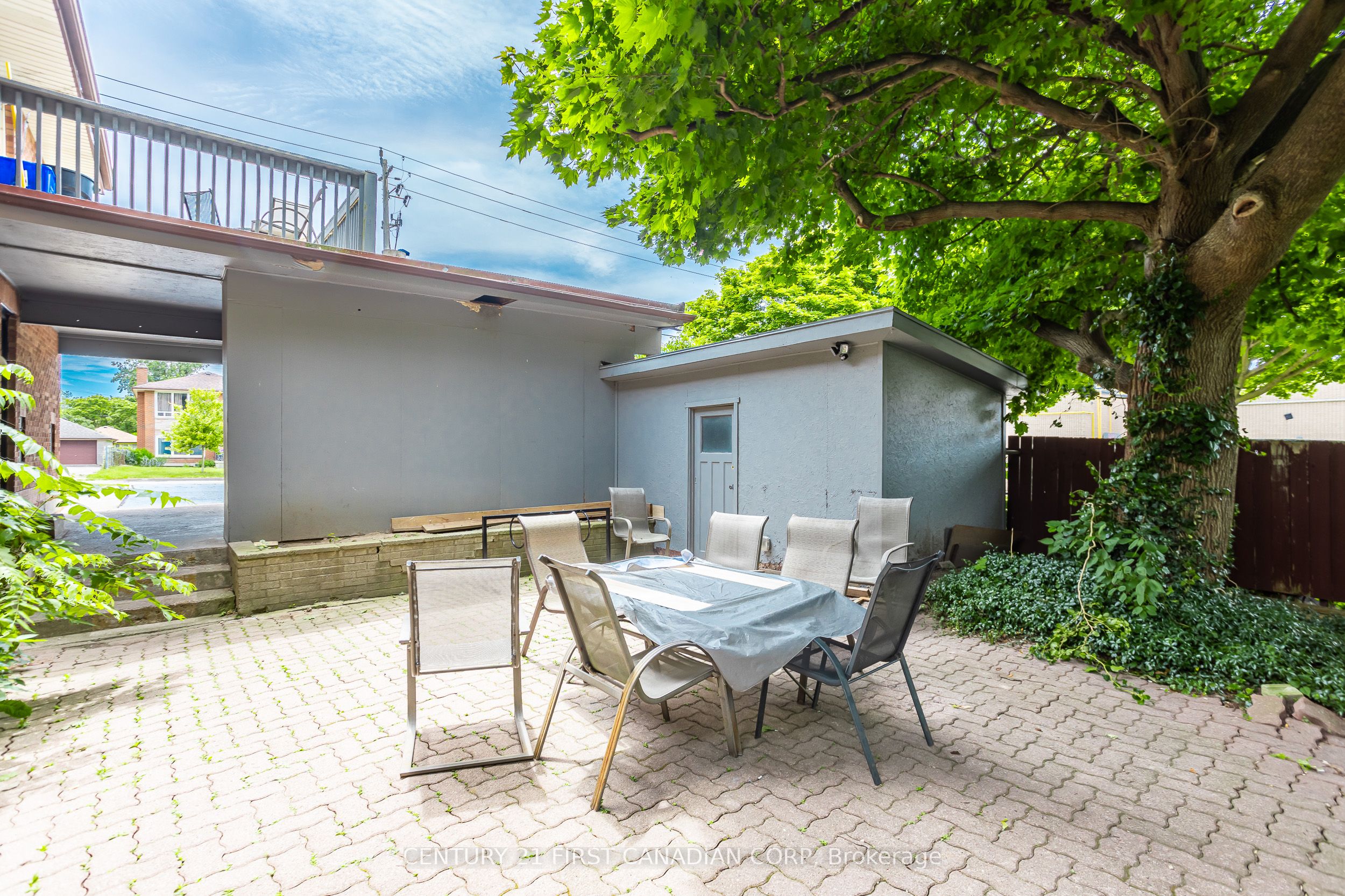 664 Cheapside Street Property Photo 26