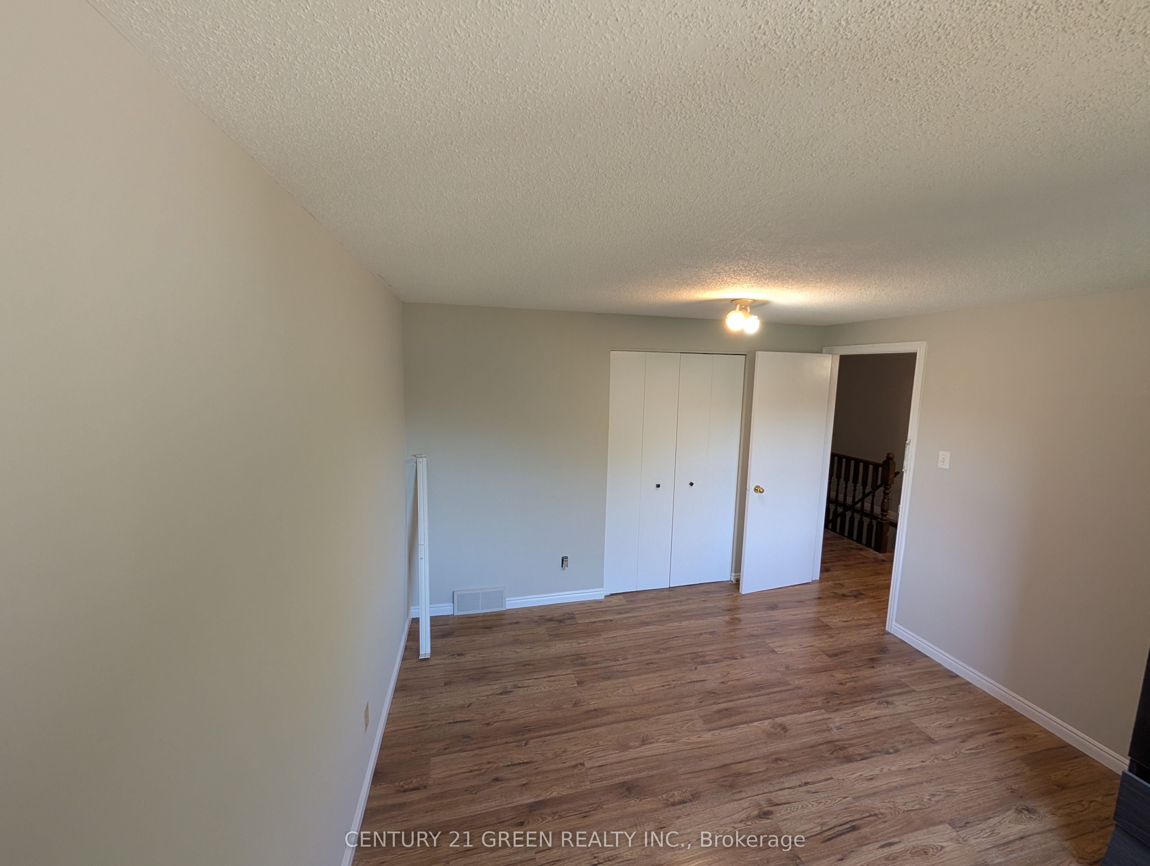 61 Ashley Crescent Property Photo 18