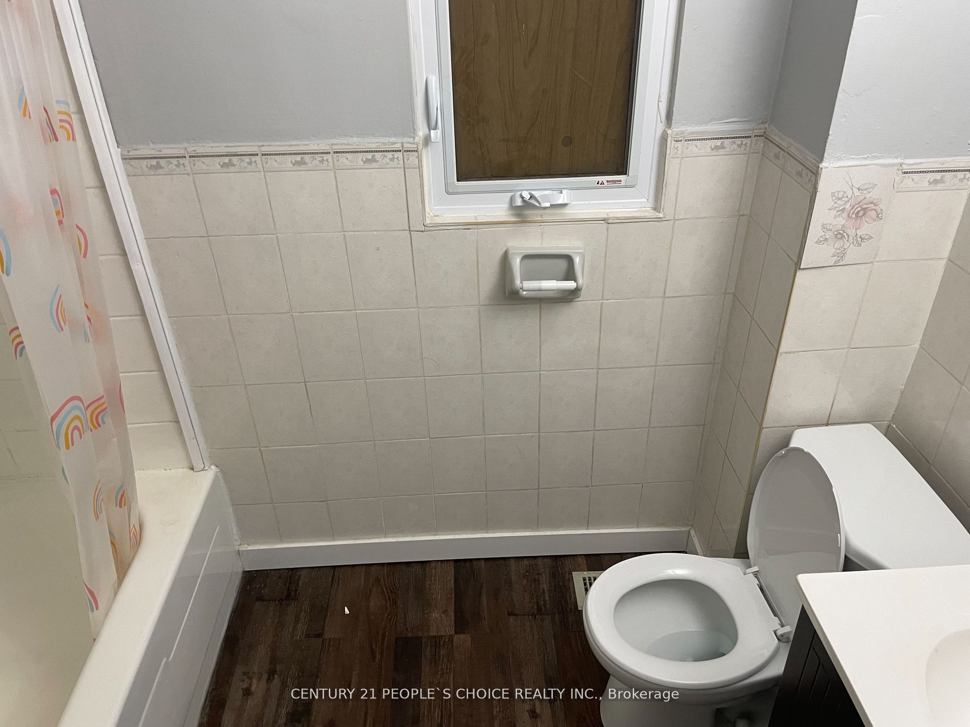 986 Bridge Avenue Property Photo 7