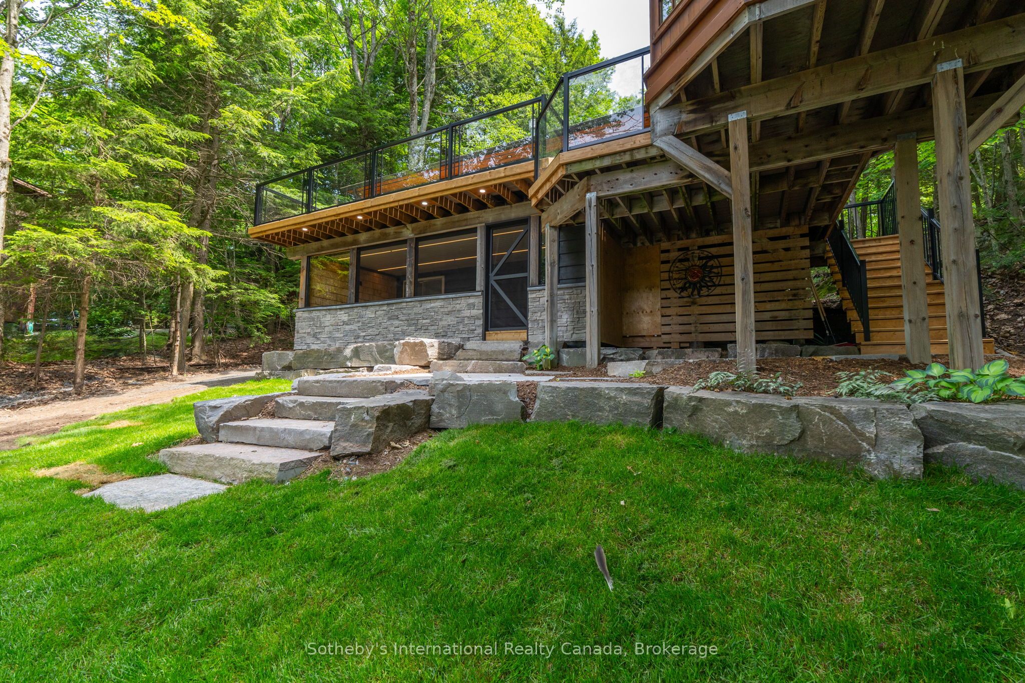 1023 Strachan Point Road Property Photo 17