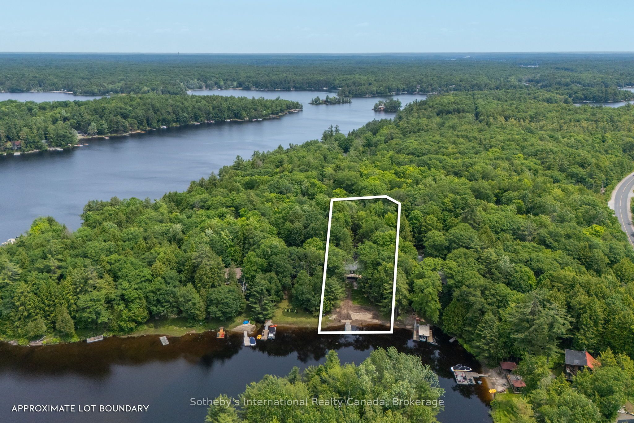 1023 Strachan Point Road Property Photo 18