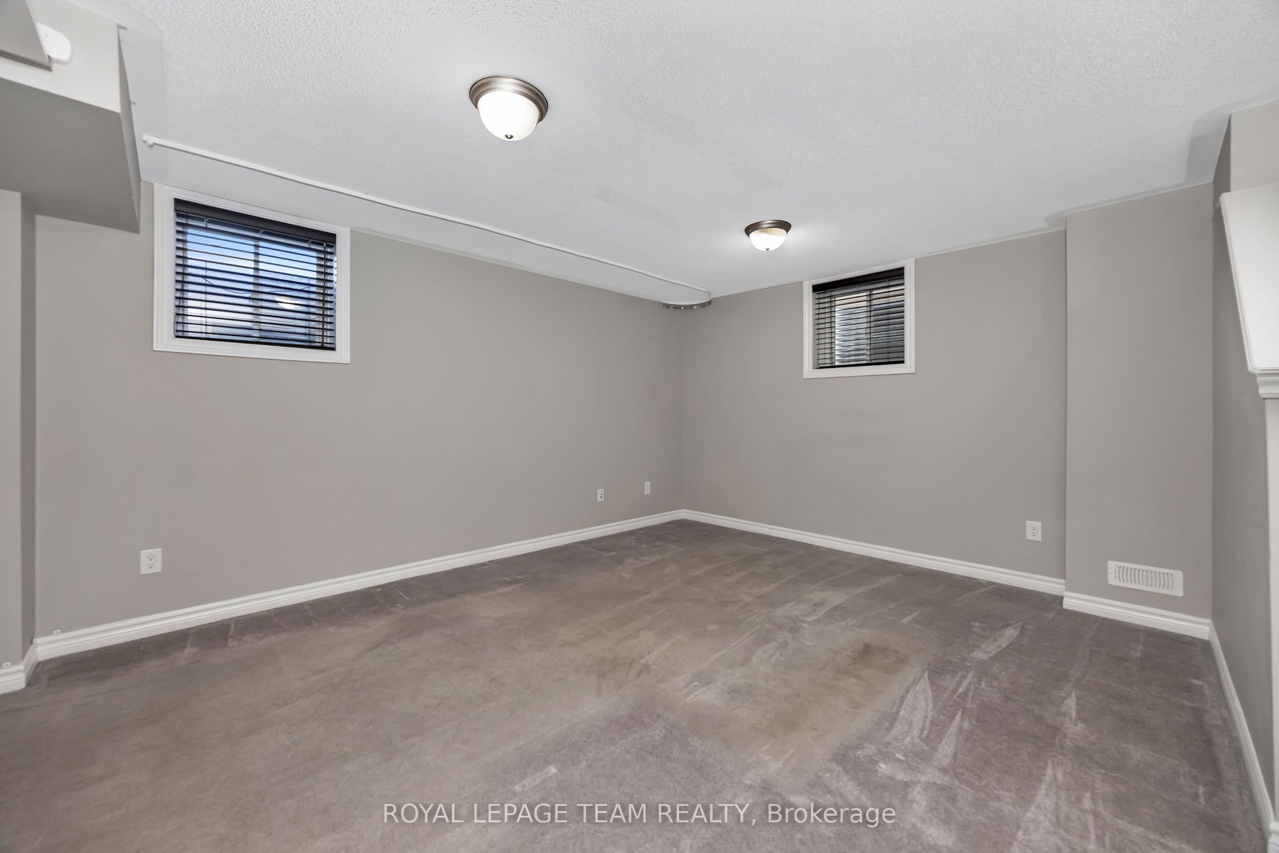 3209 Harvester Crescent Property Photo 35