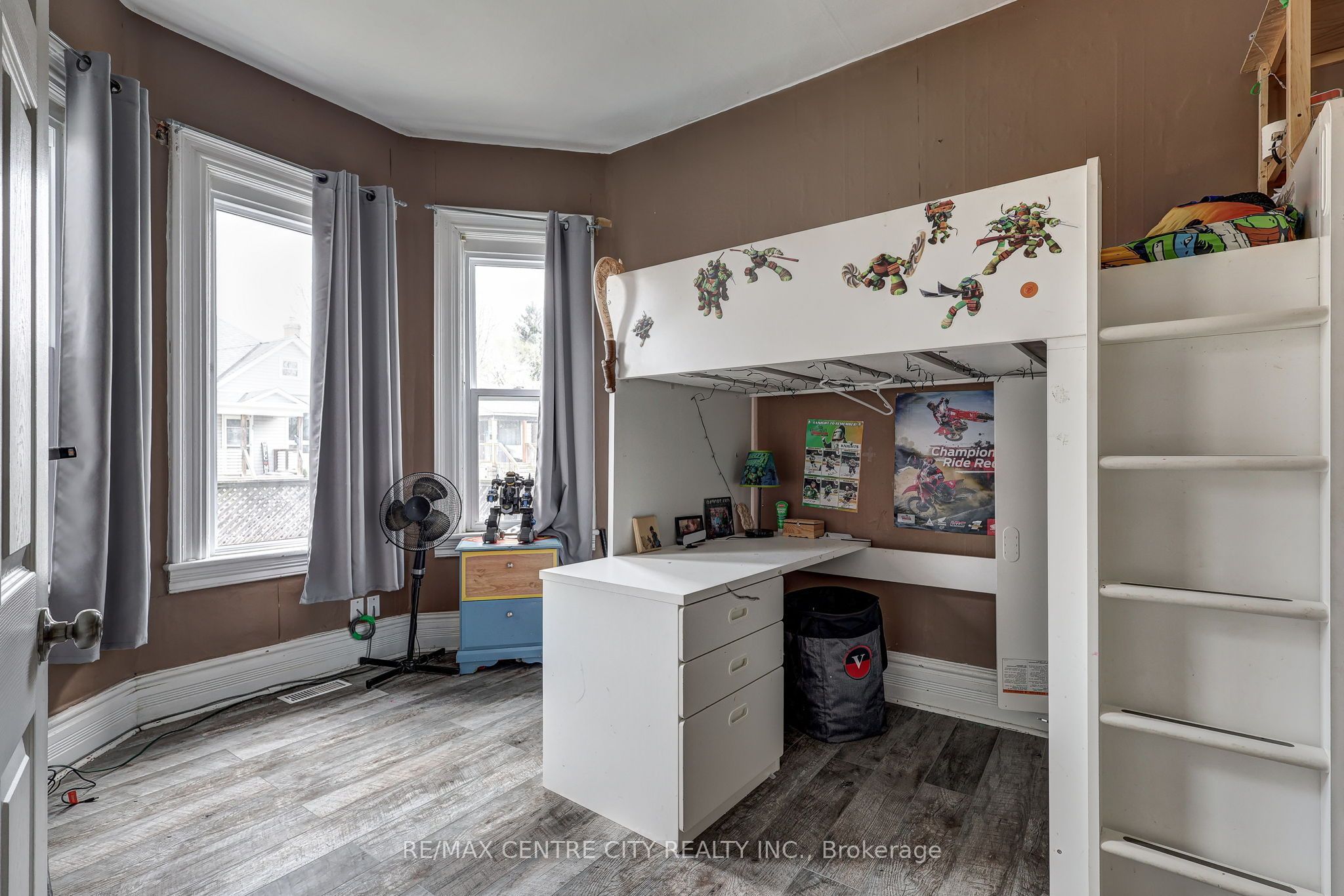 88 Flora Street Property Photo 9