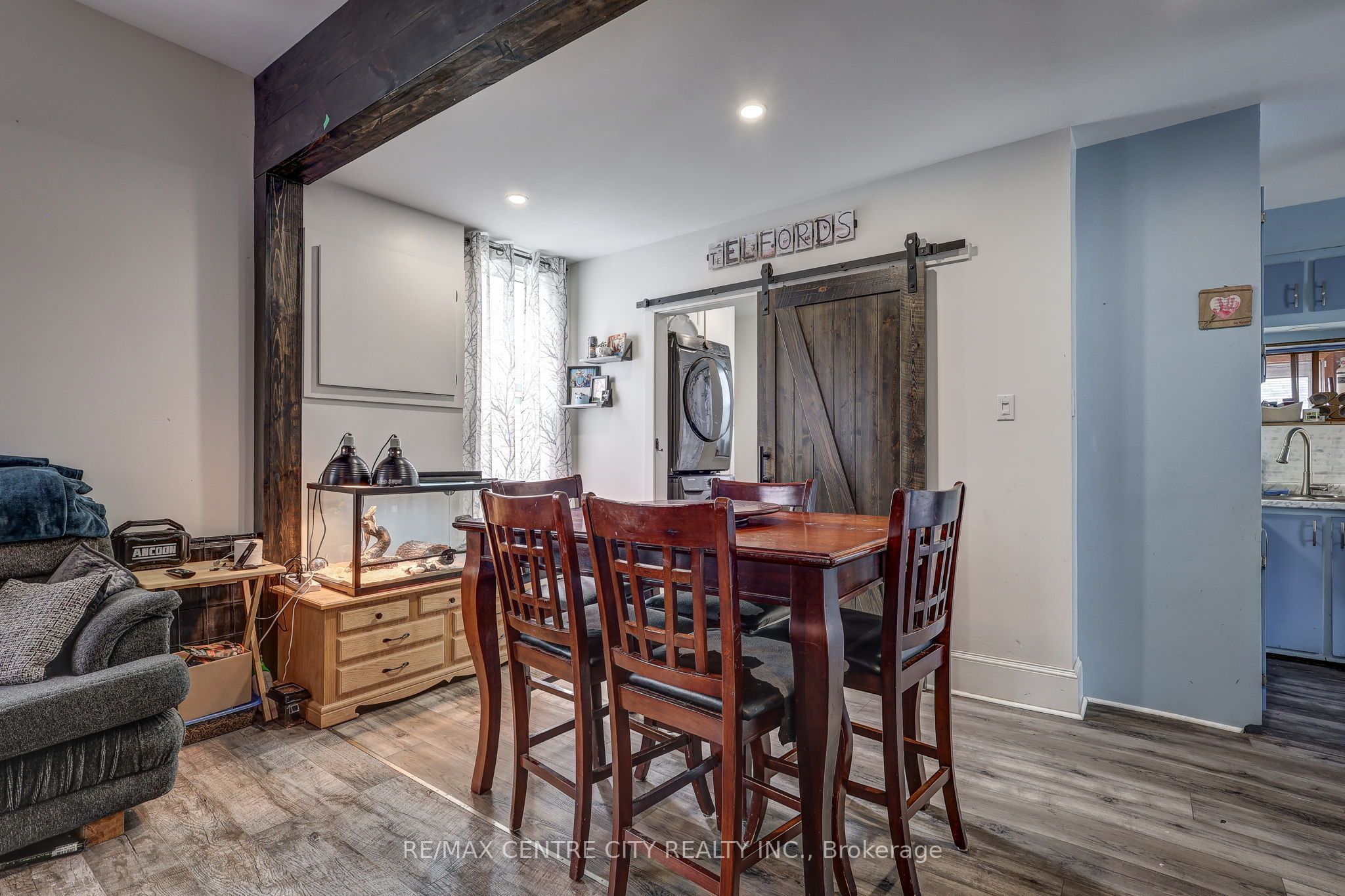 88 Flora Street Property Photo 17
