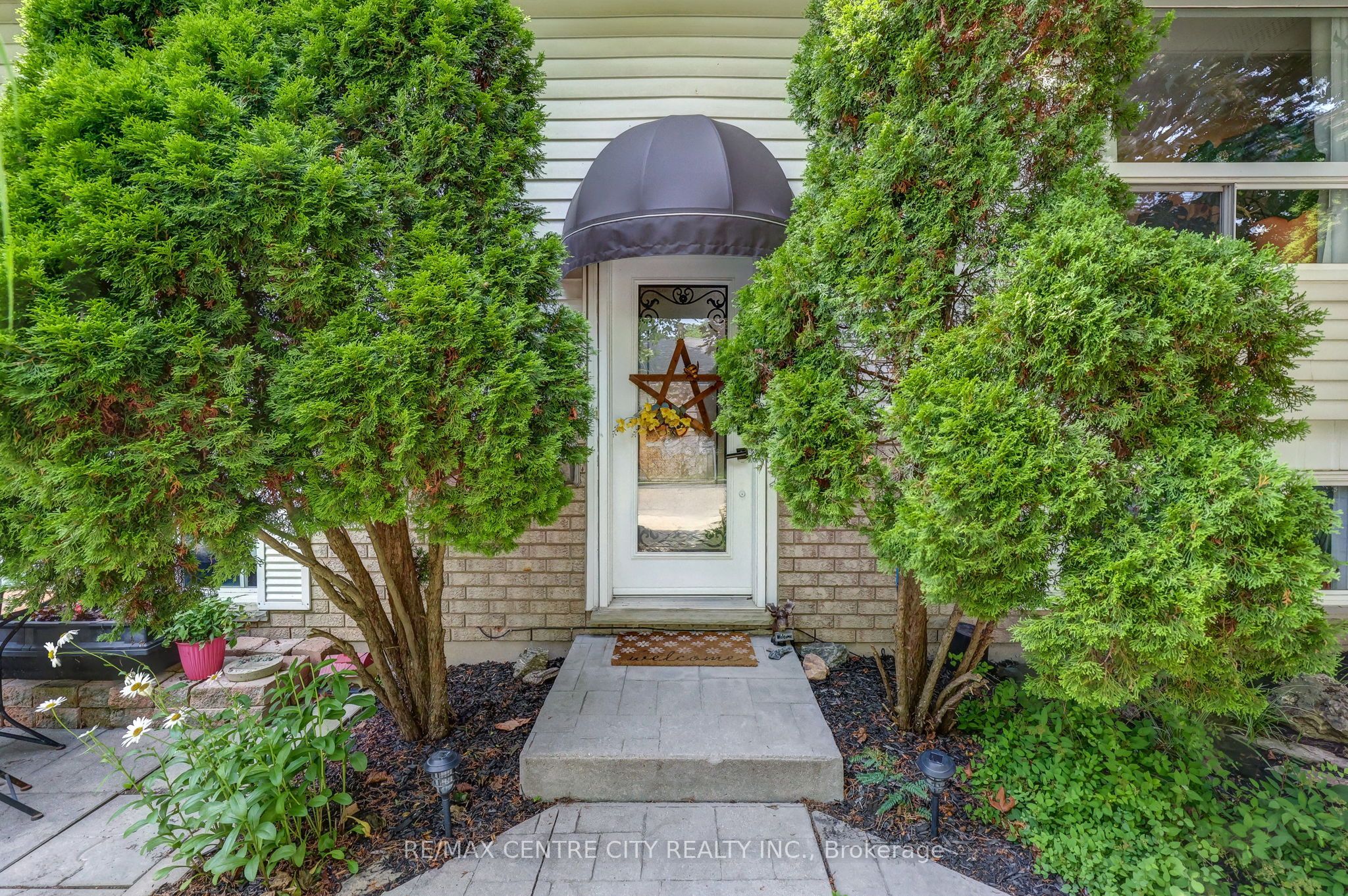 37 Fifth Avenue Property Photo 6
