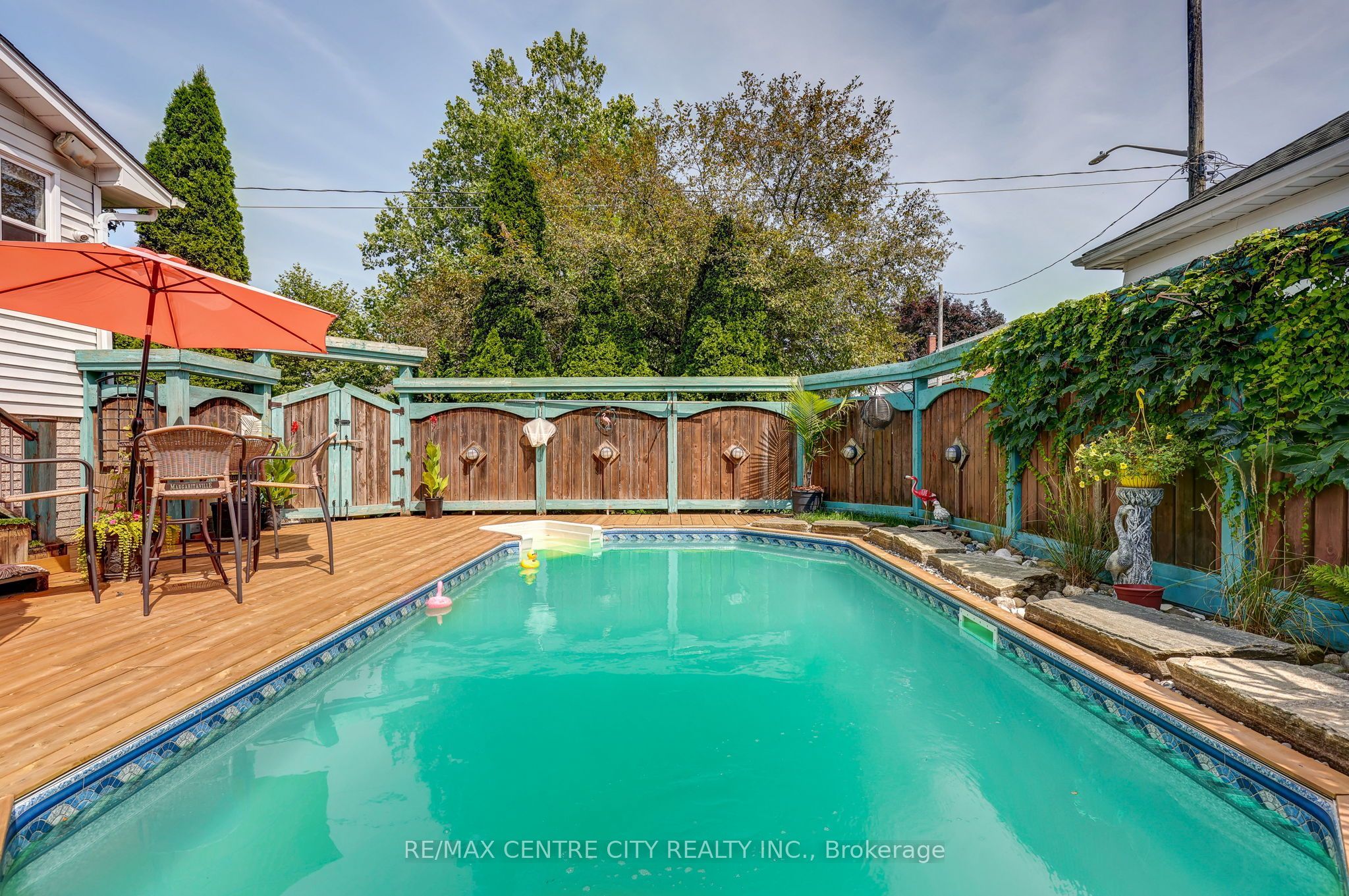37 Fifth Avenue Property Photo 16