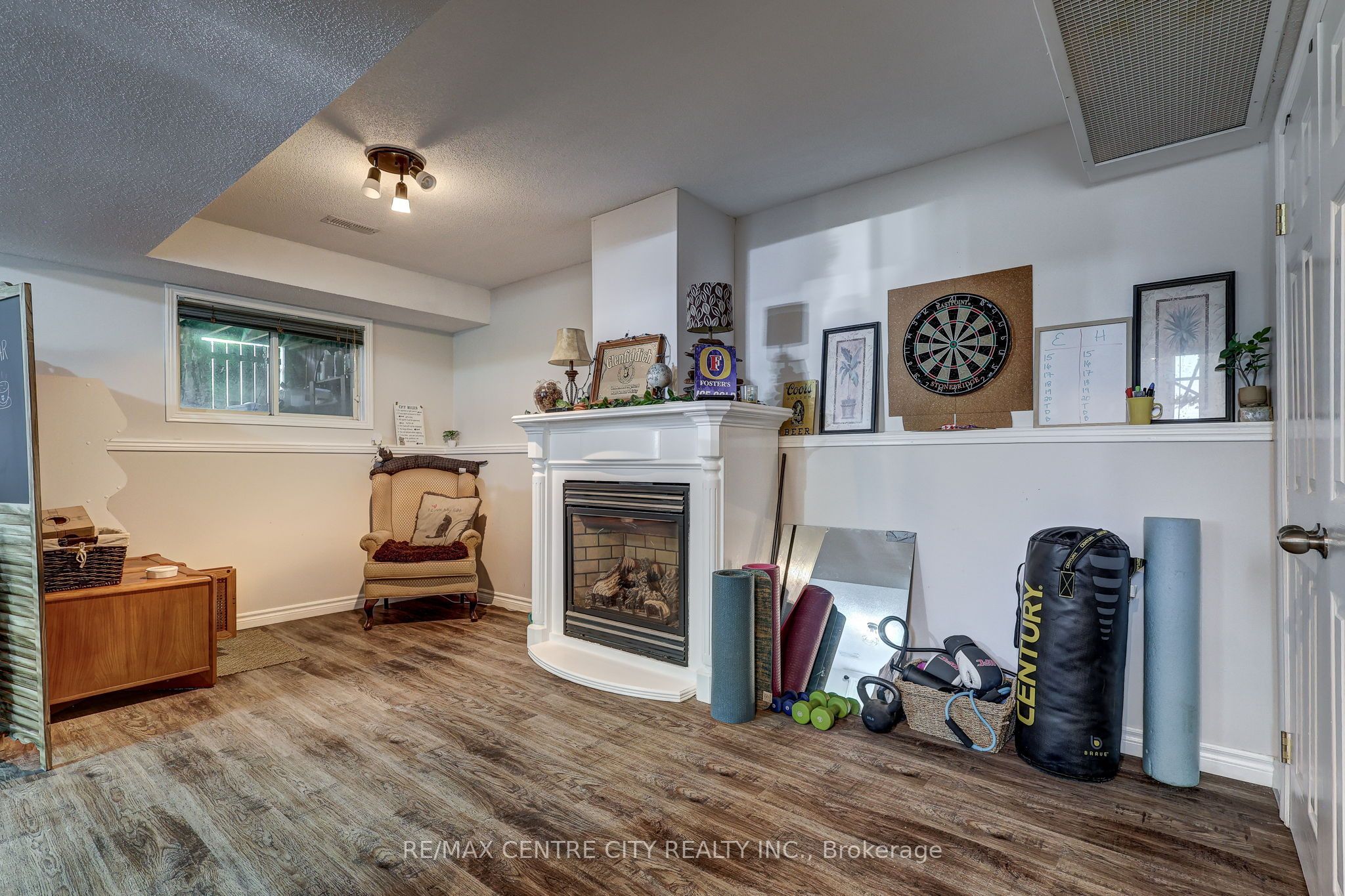 37 Fifth Avenue Property Photo 40