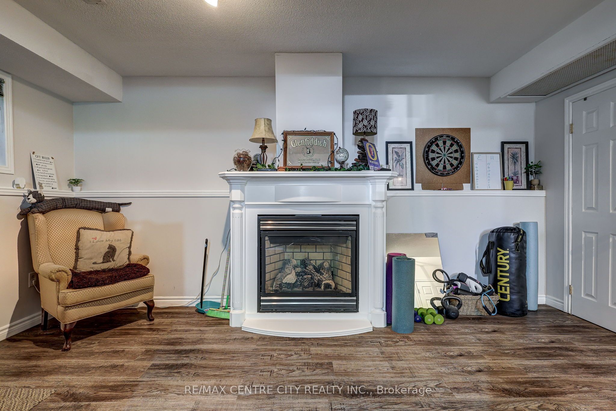 37 Fifth Avenue Property Photo 41
