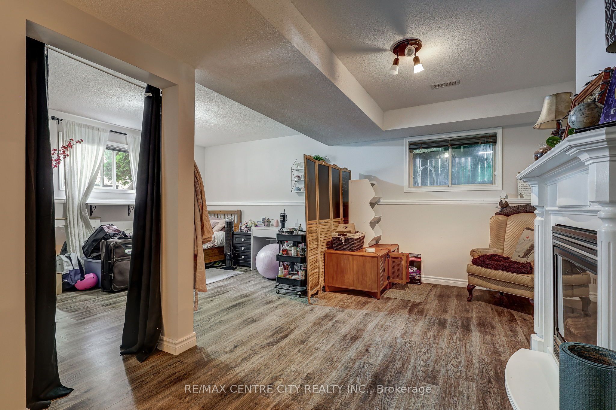 37 Fifth Avenue Property Photo 42