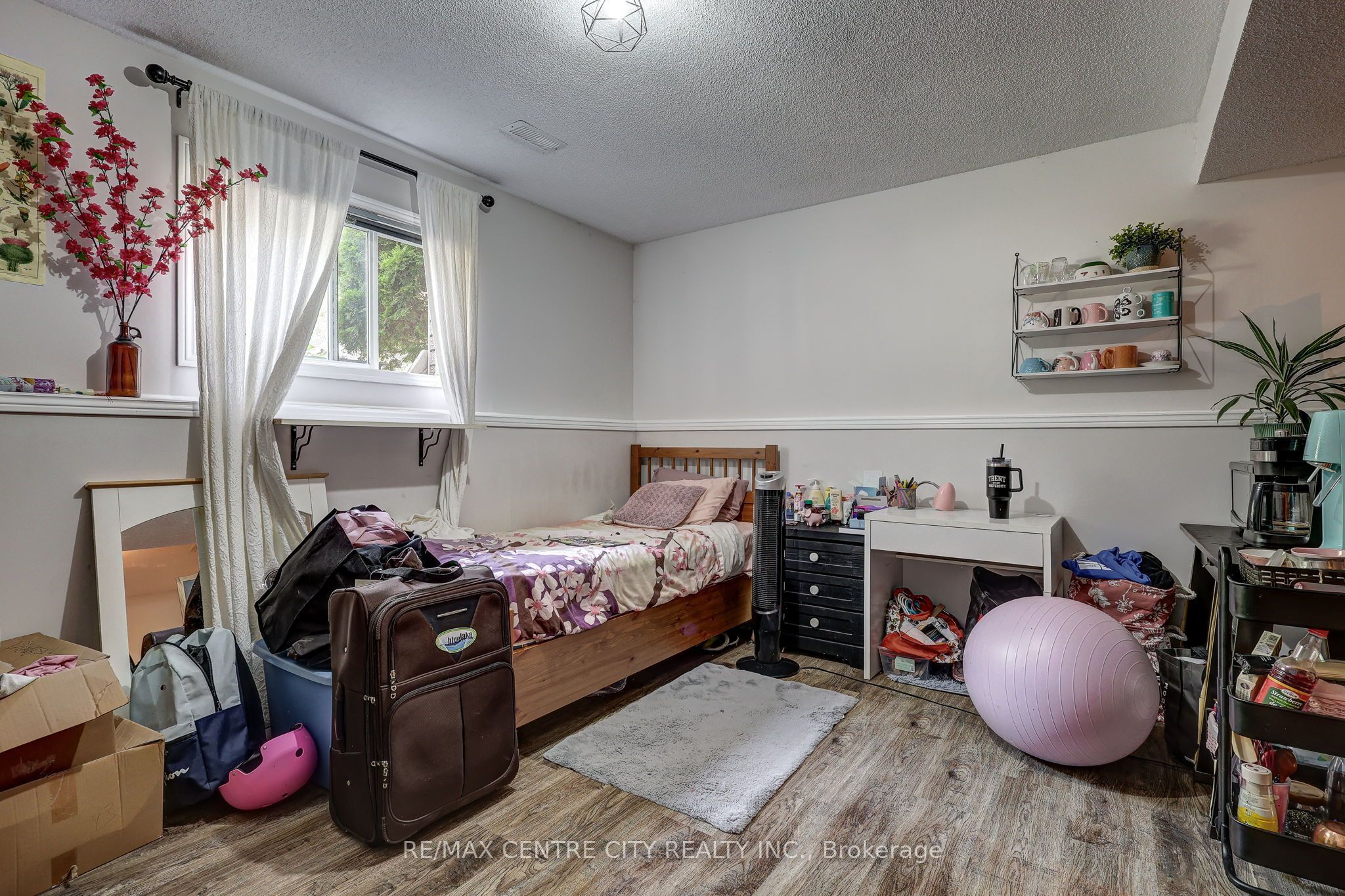 37 Fifth Avenue Property Photo 44