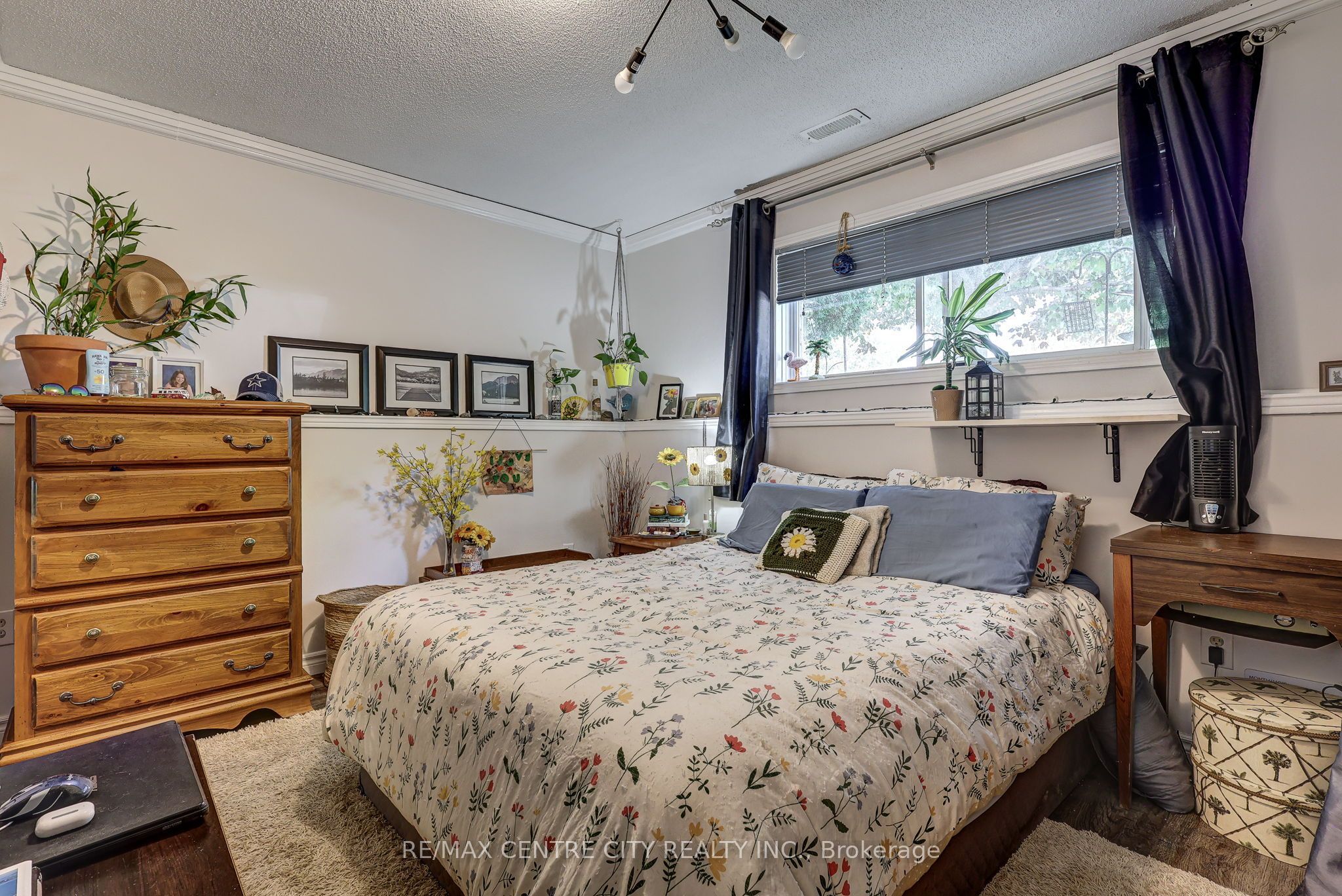 37 Fifth Avenue Property Photo 46