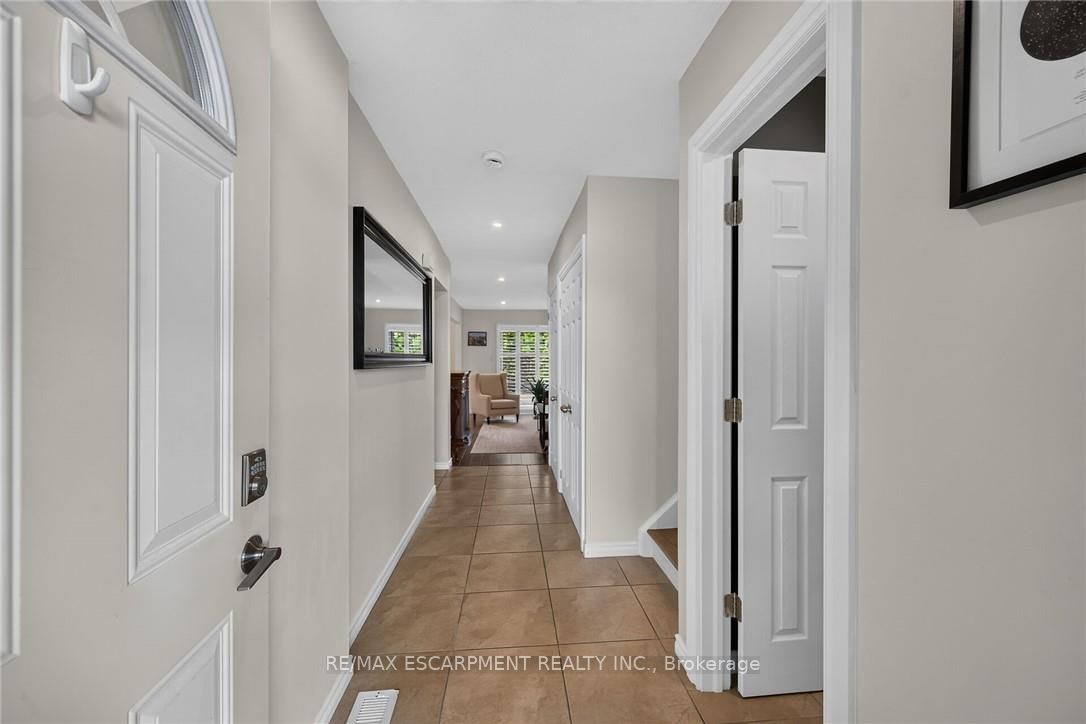30 Regent Avenue 56 Property Photo 4