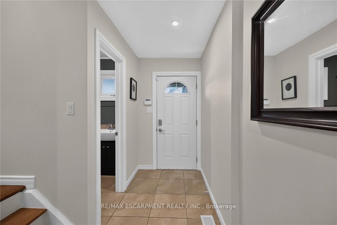 30 Regent Avenue 56 Property Photo 5