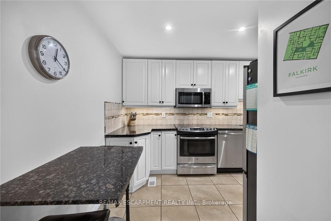 30 Regent Avenue 56 Property Photo 17