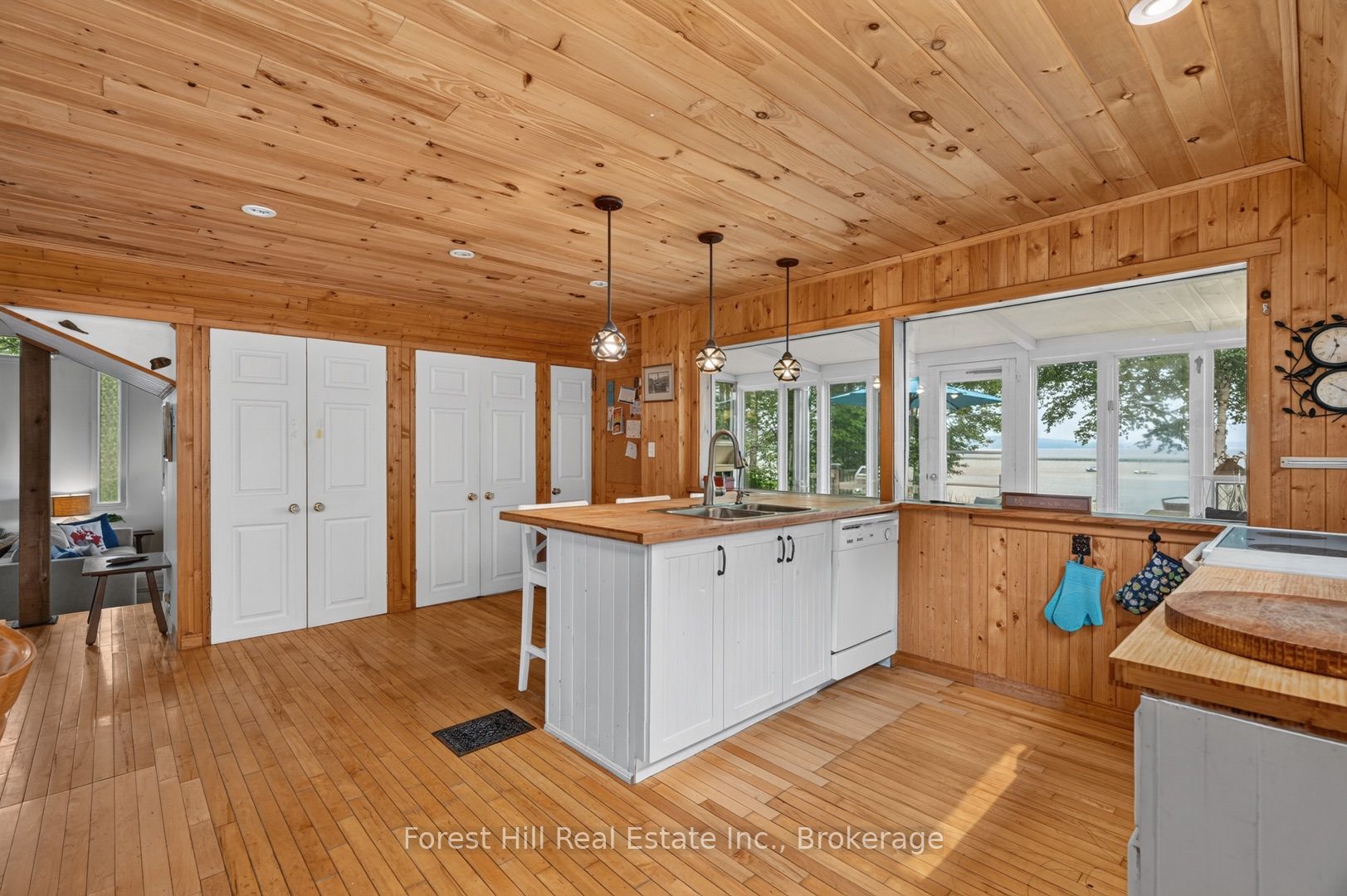 388 Crescent Road Property Photo 13