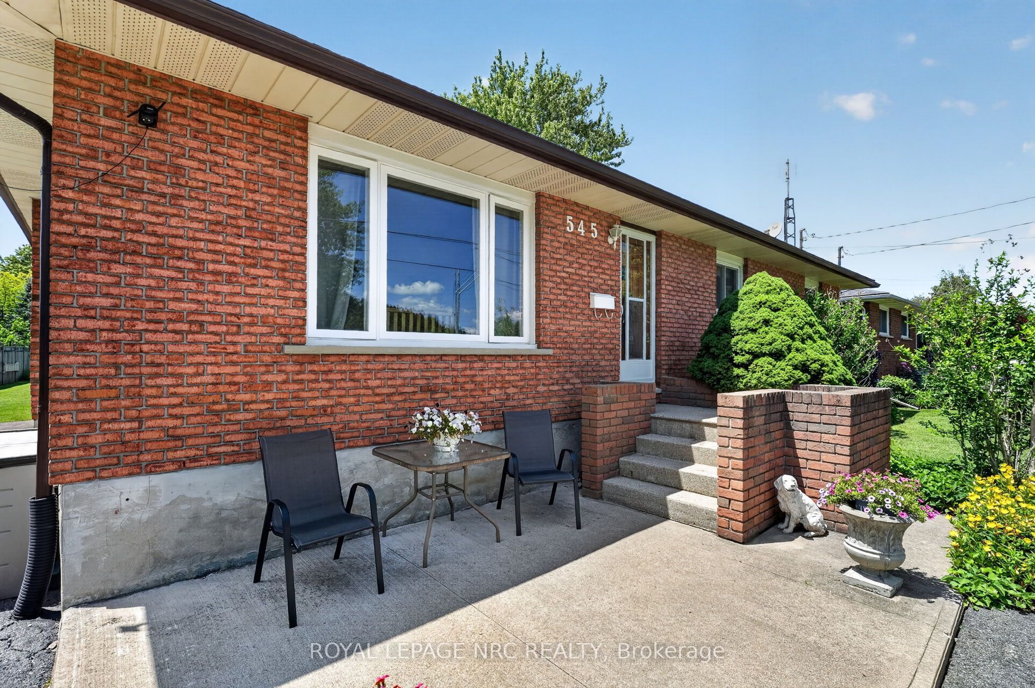 545 Belleview Boulevard Property Photo 2