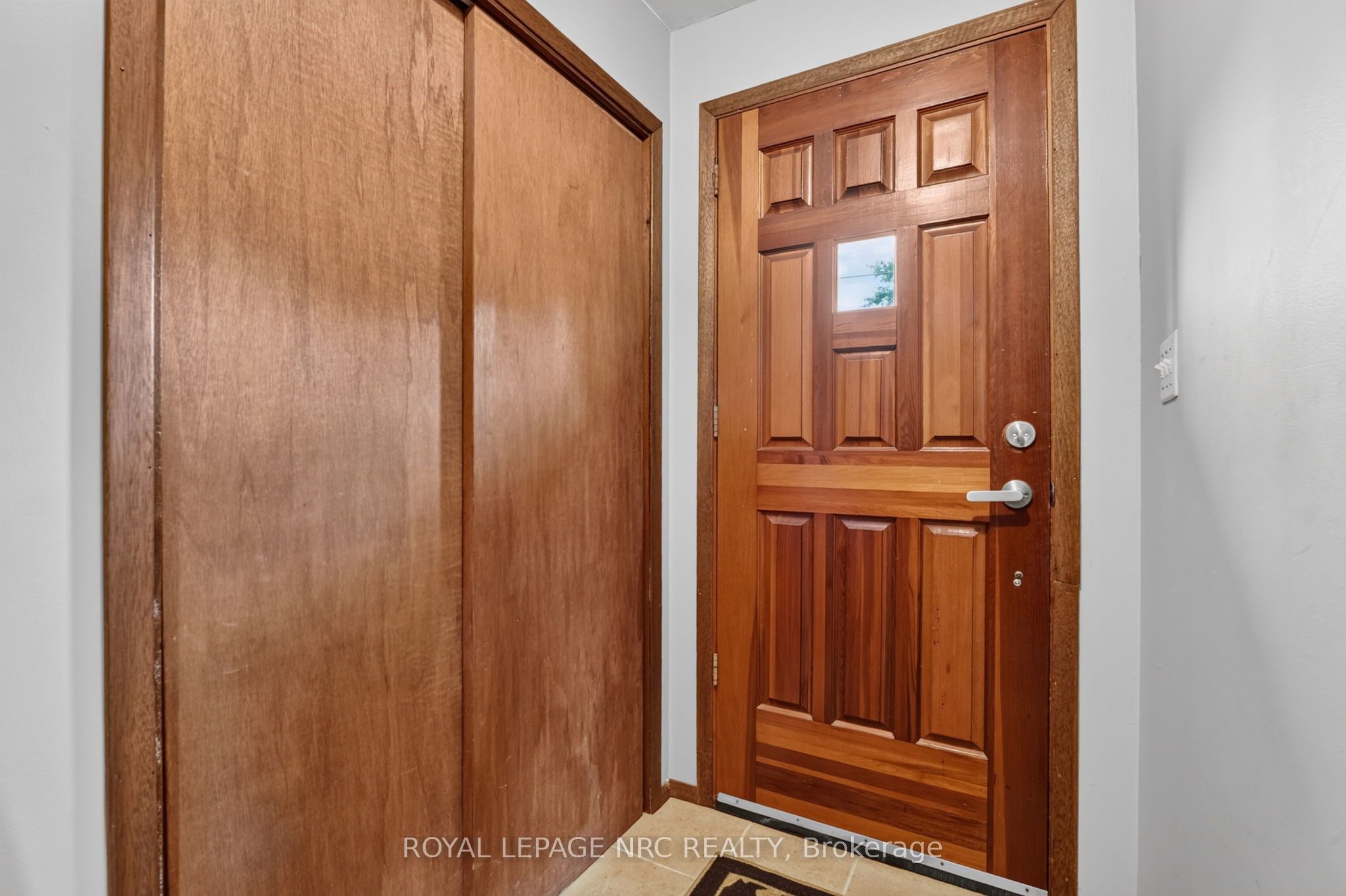 545 Belleview Boulevard Property Photo 3