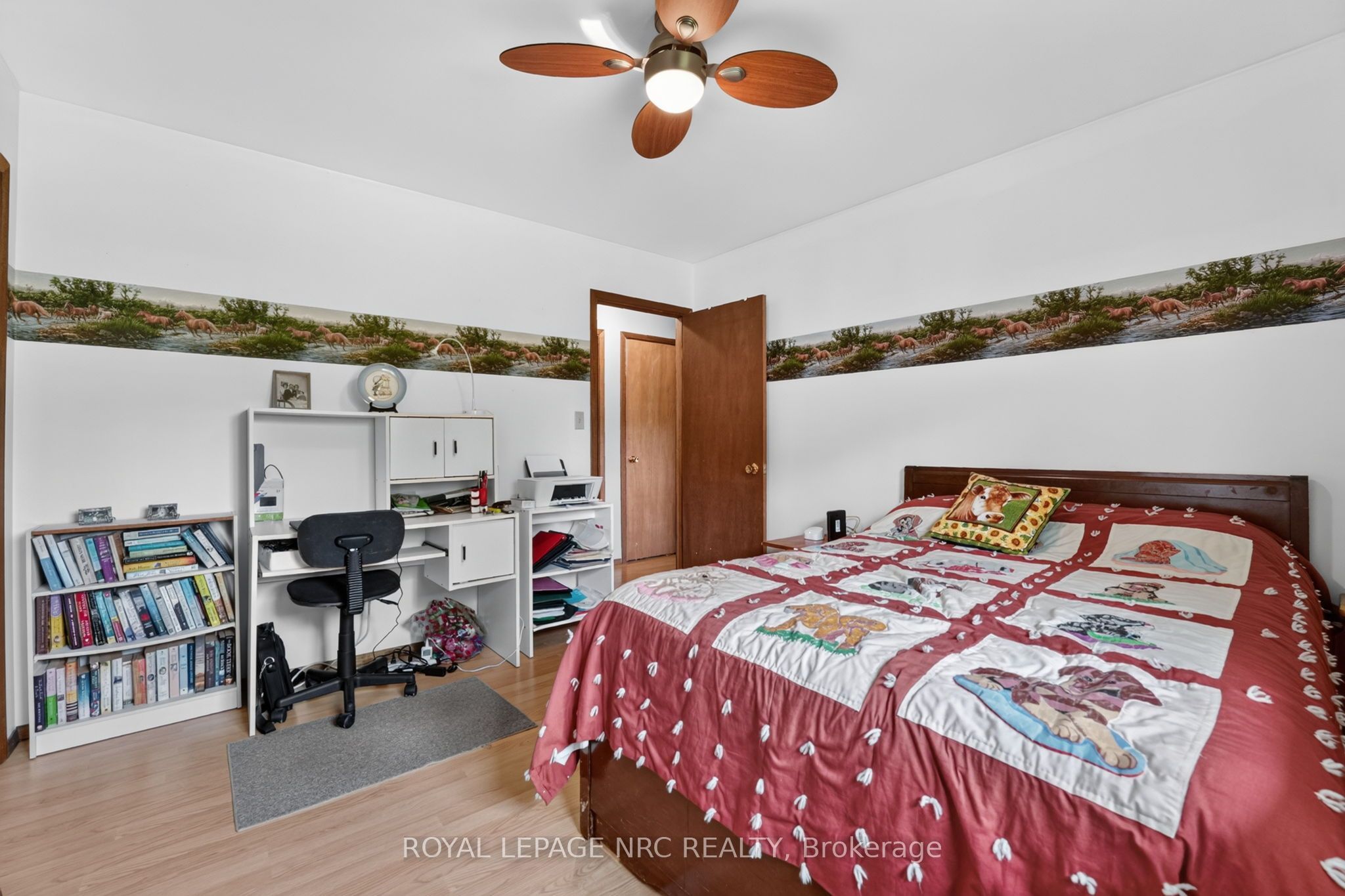 545 Belleview Boulevard Property Photo 17