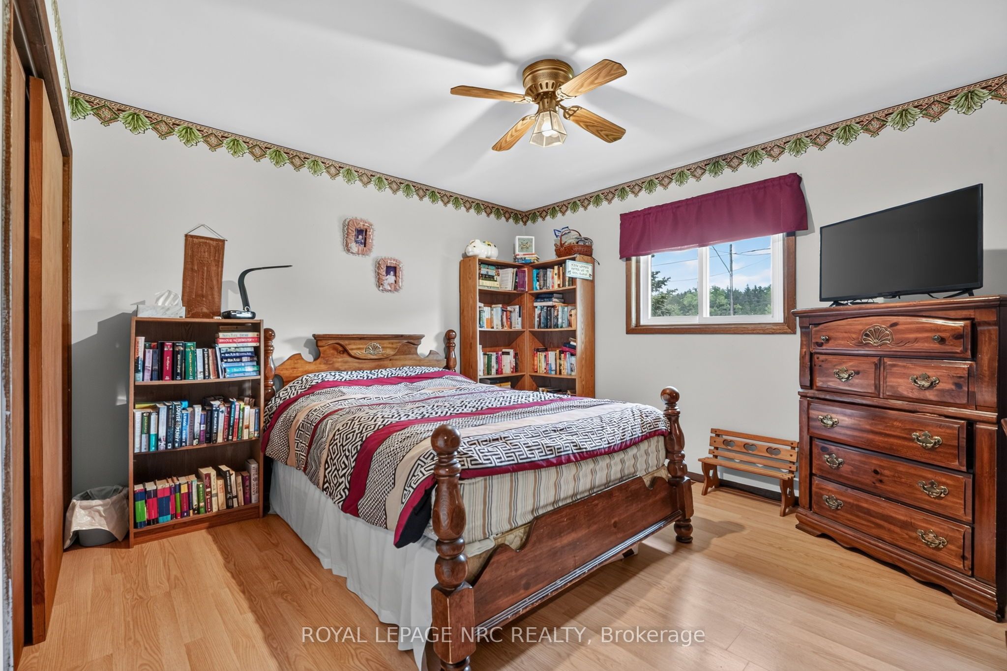 545 Belleview Boulevard Property Photo 18