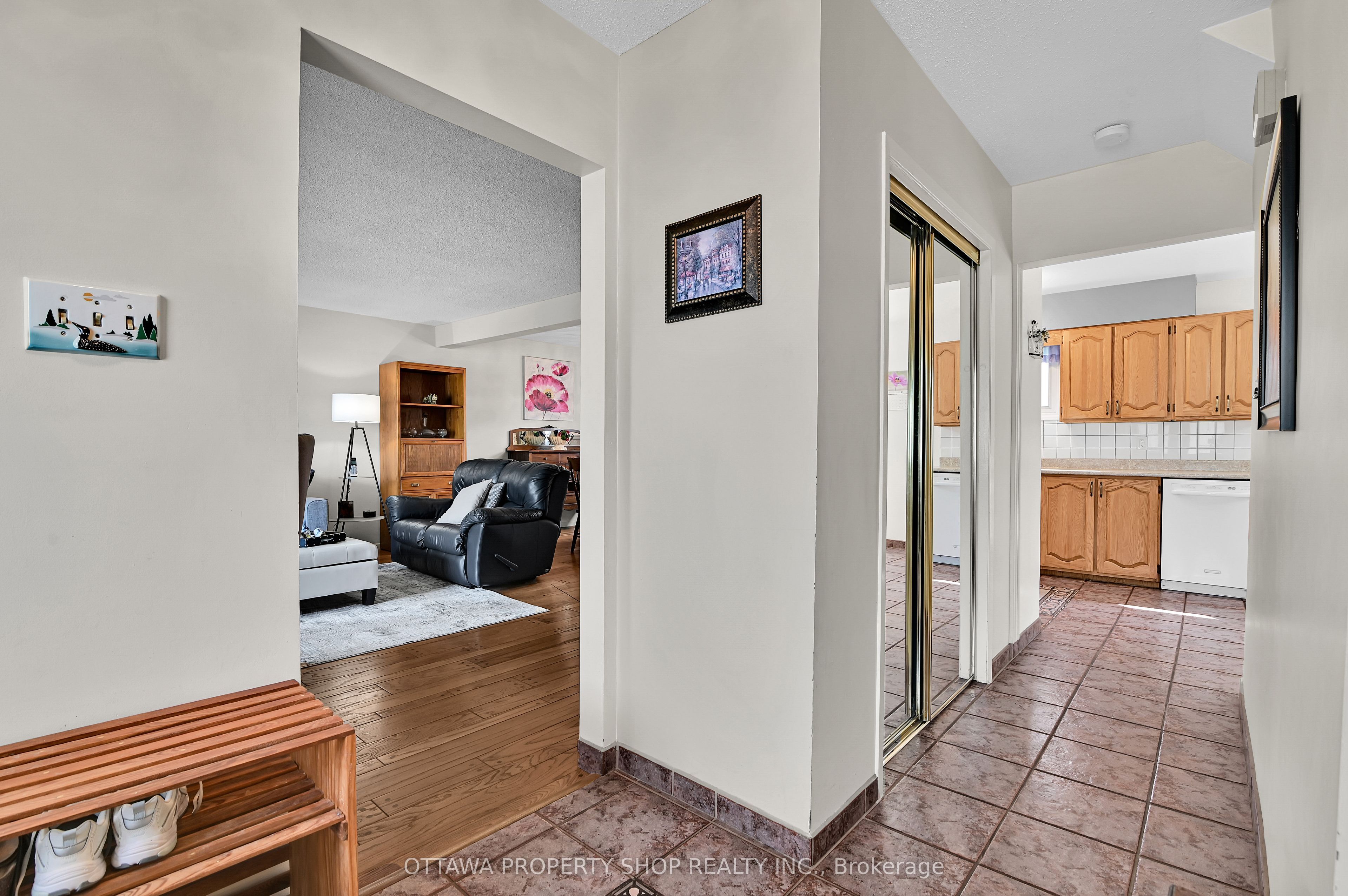 6268 Steamer Lane Property Photo 6
