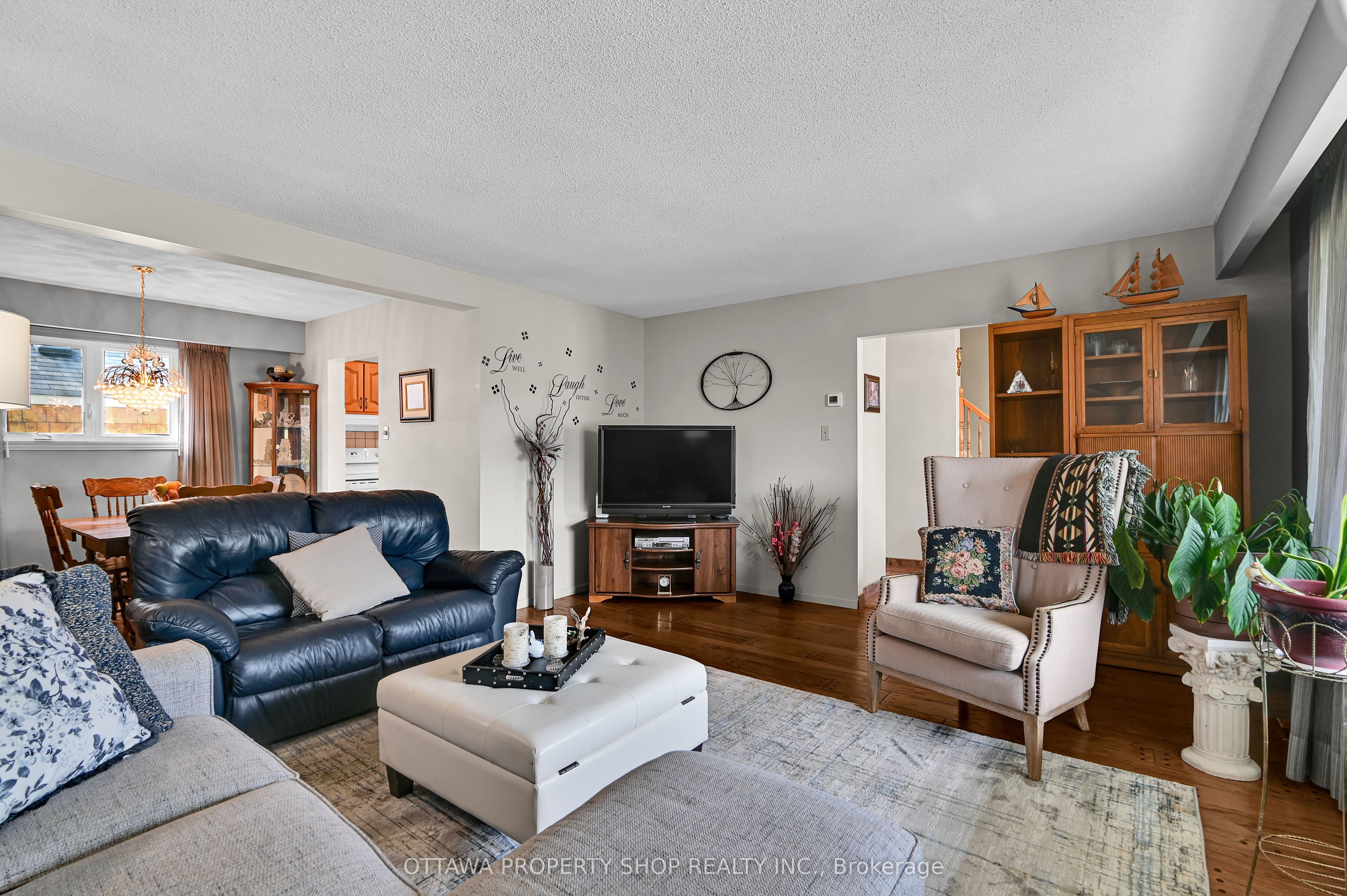 6268 Steamer Lane Property Photo 9
