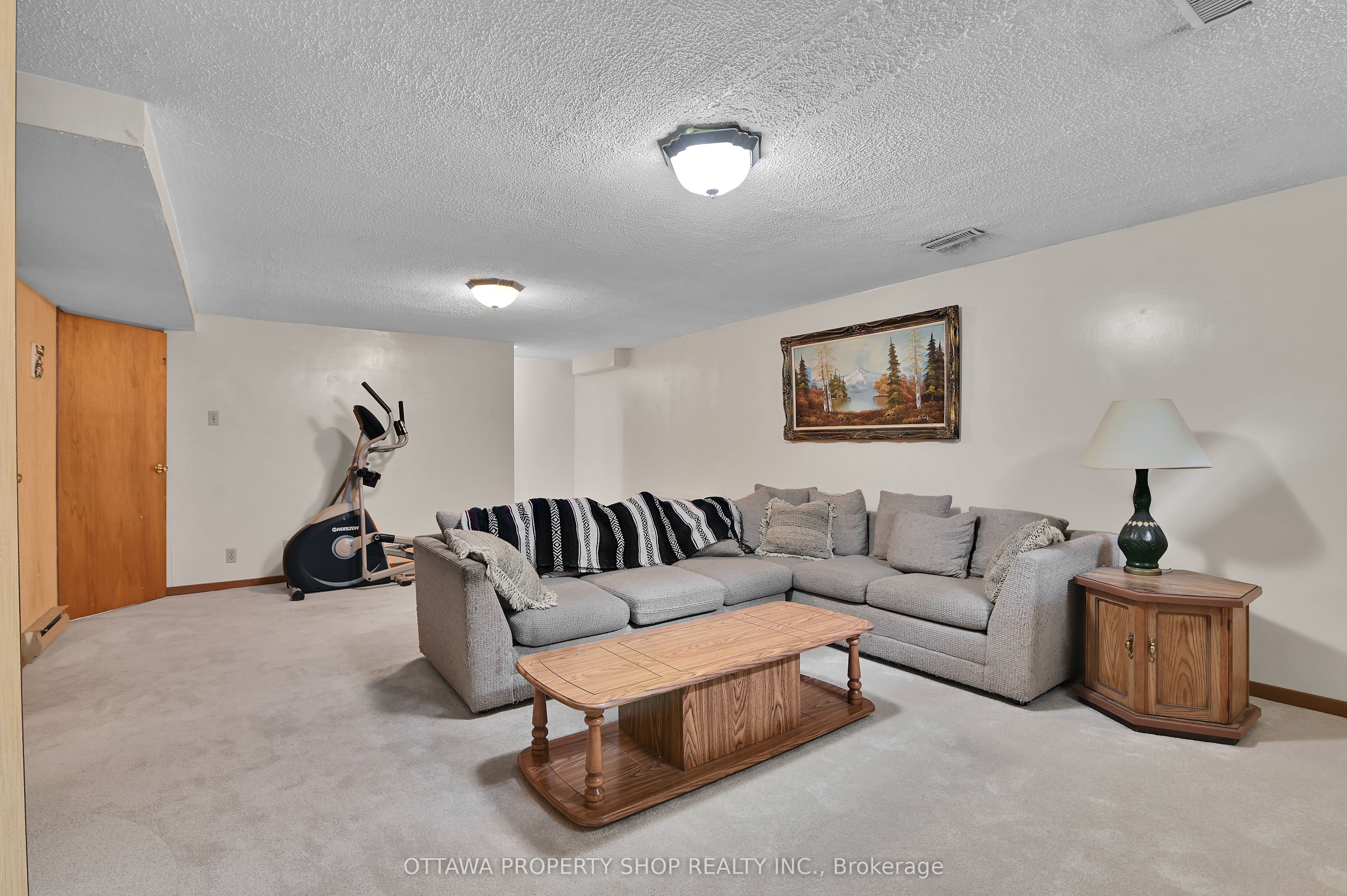 6268 Steamer Lane Property Photo 25