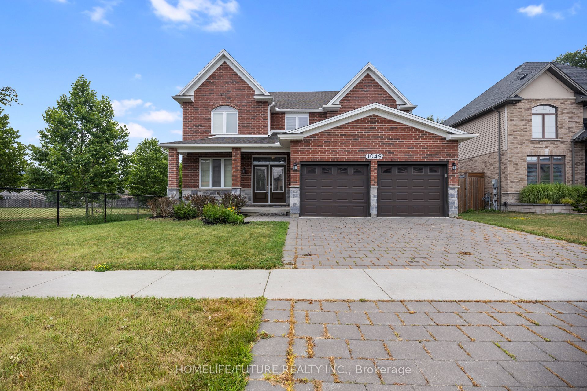1049 Melsetter Way Property Photo 1