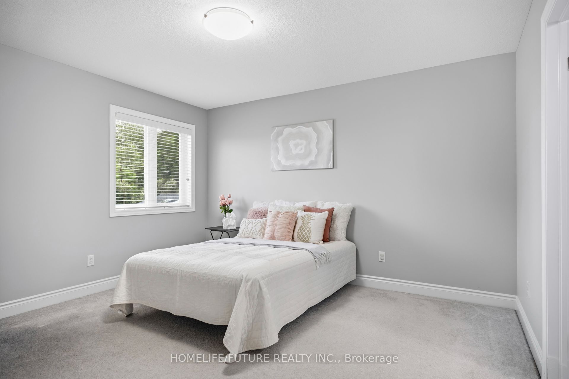 1049 Melsetter Way Property Photo 18