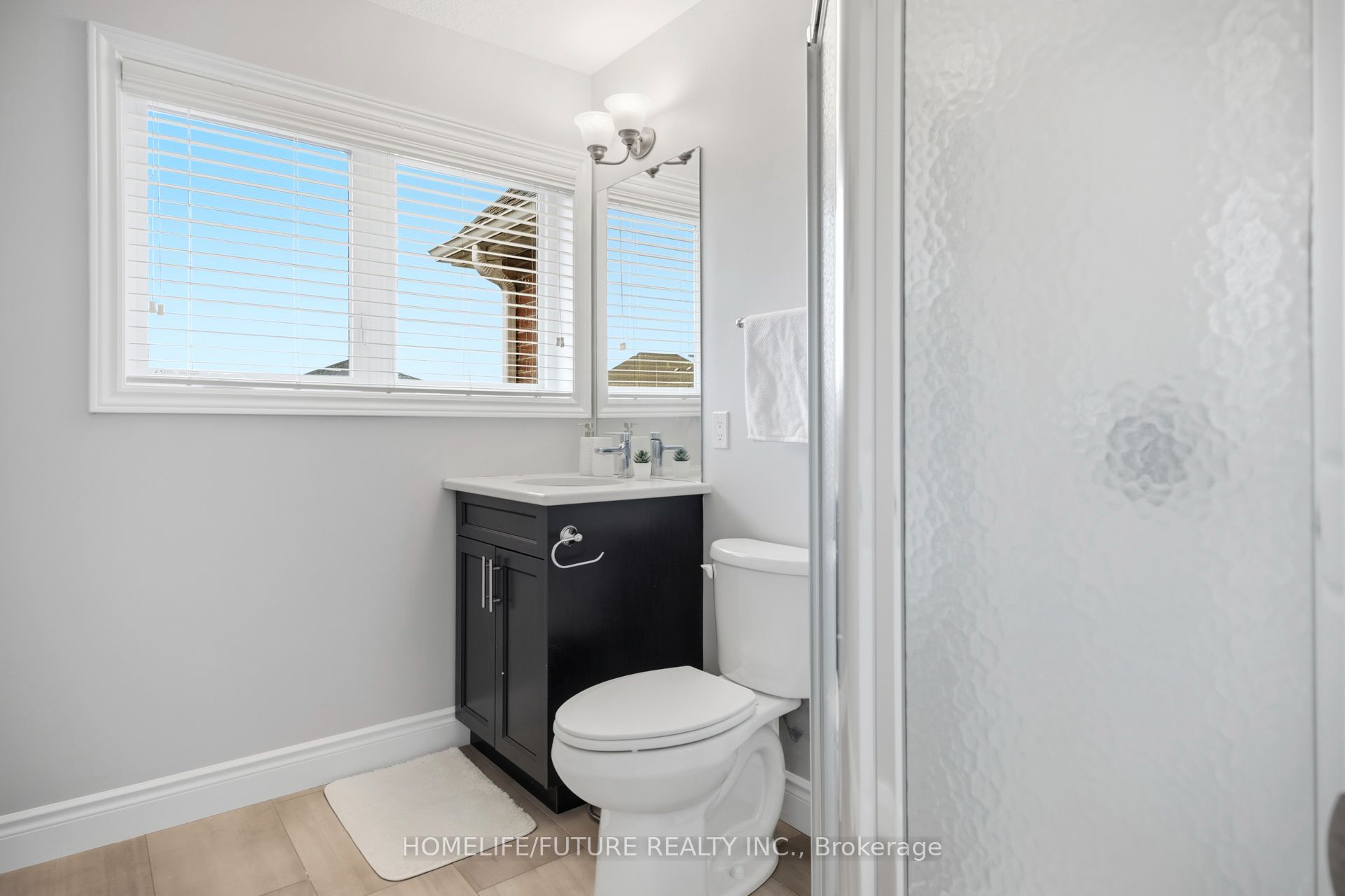 1049 Melsetter Way Property Photo 24
